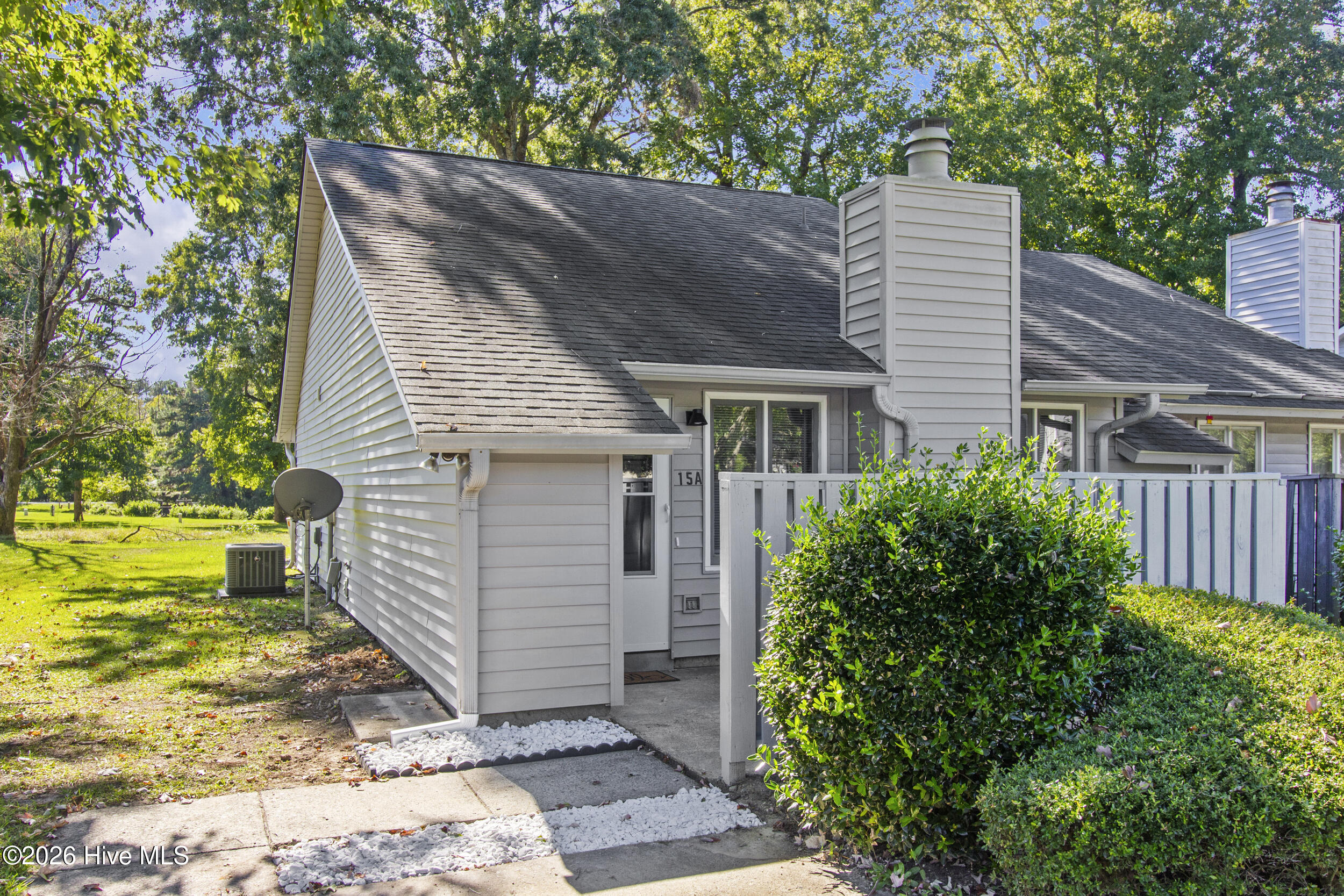 15A Masters Court Drive — photo