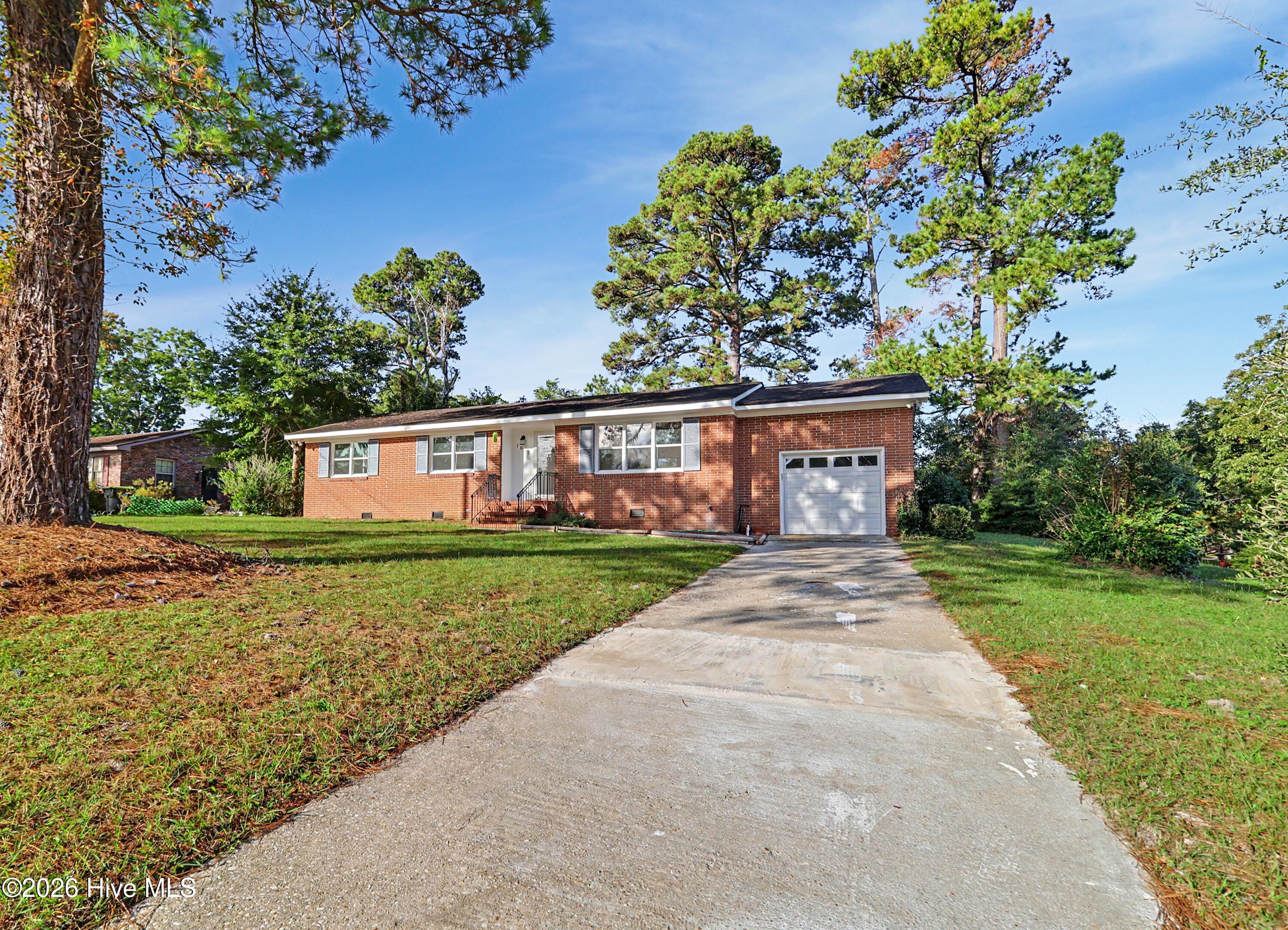 1013 Glenlea Drive — photo