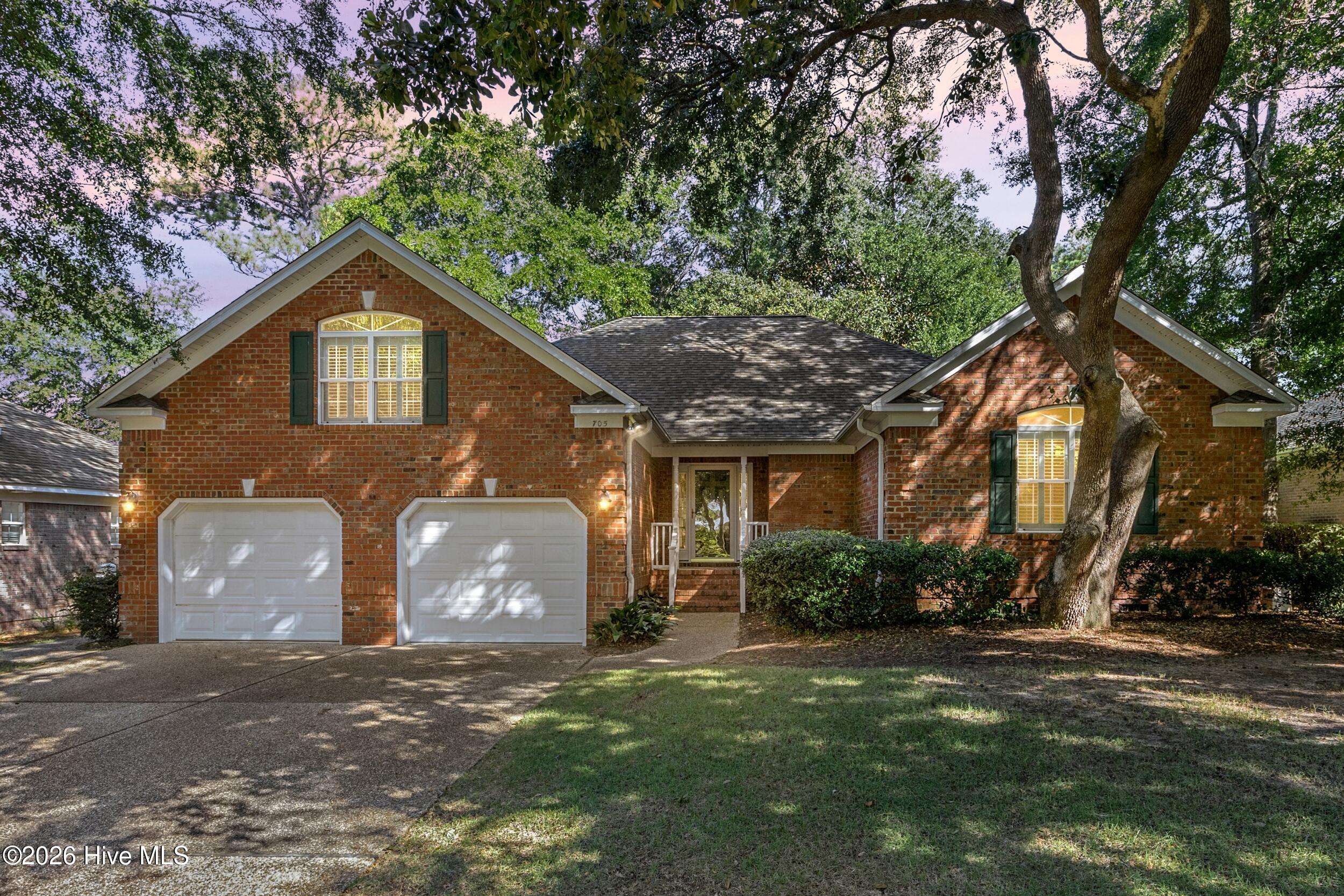 705 Sea Castle Court — photo