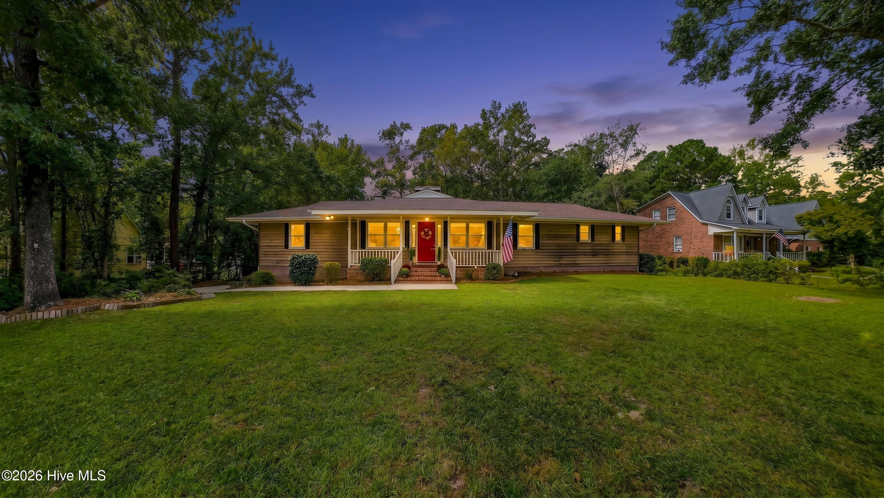 306 Shore Point Drive — photo