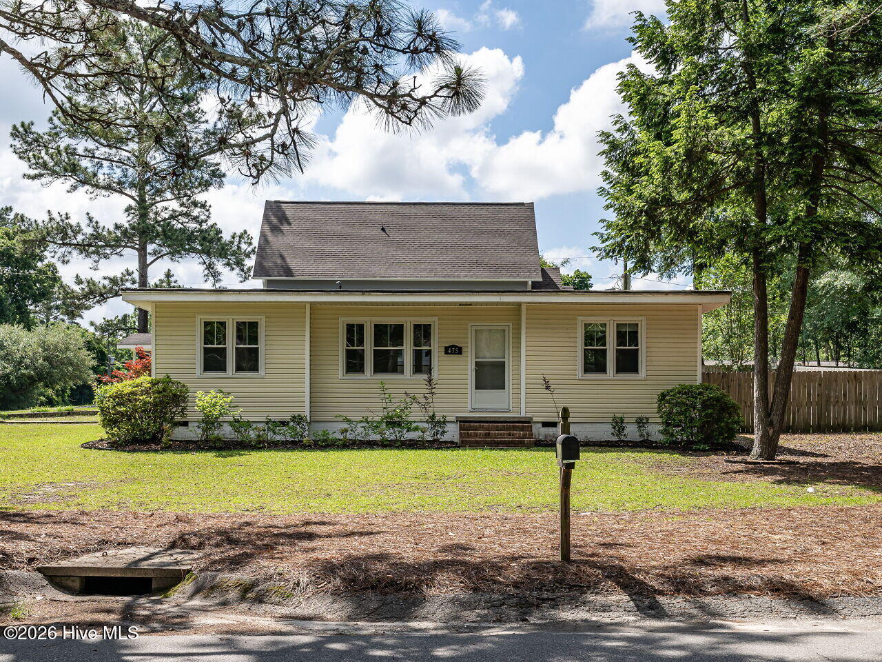 475 N Leak Street — photo
