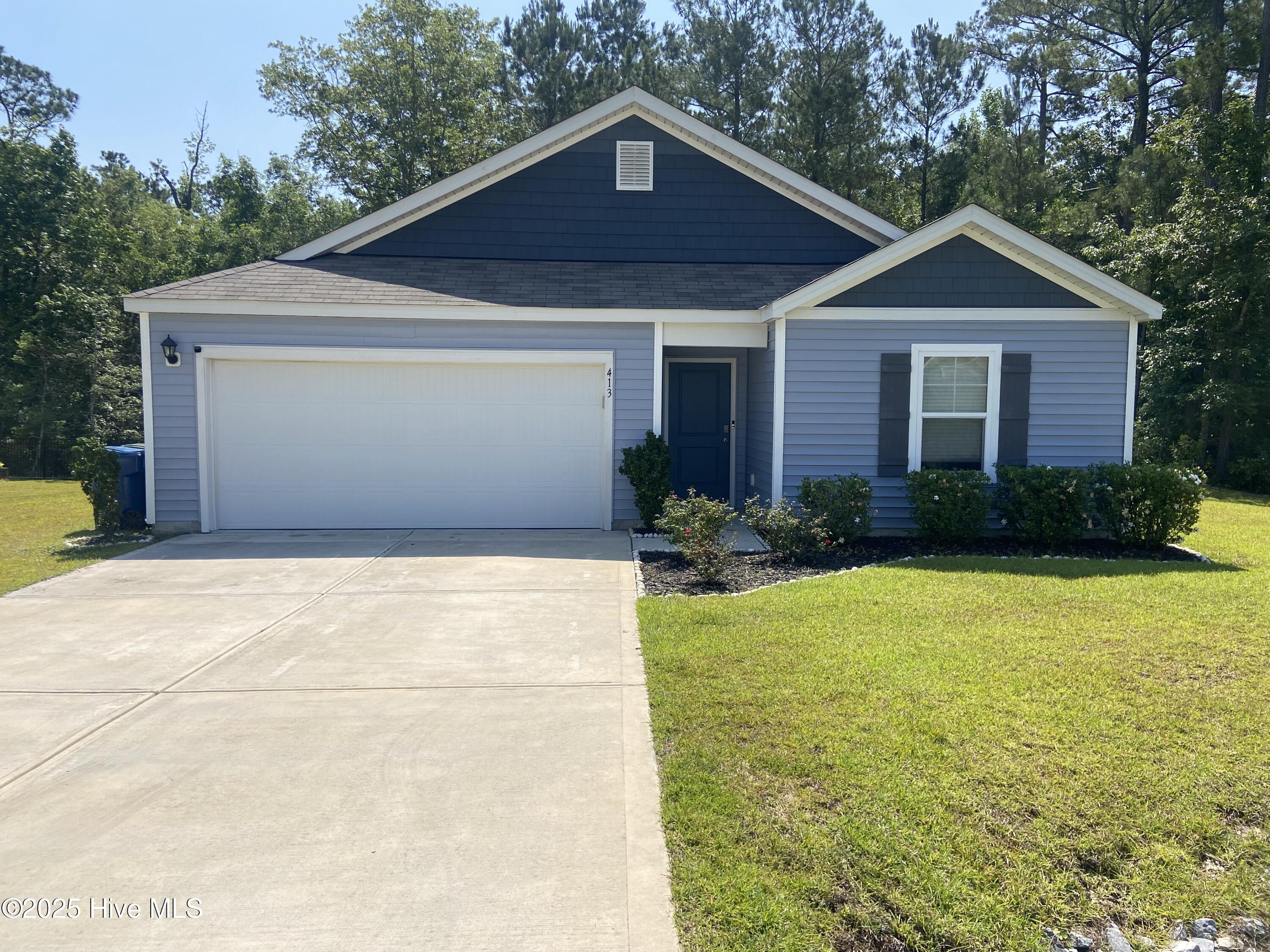 413 High Ridge Court — photo