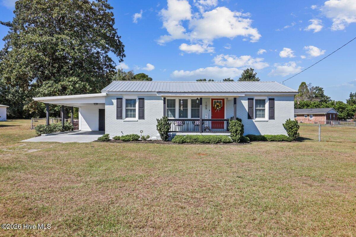 105 Nancy Drive — photo