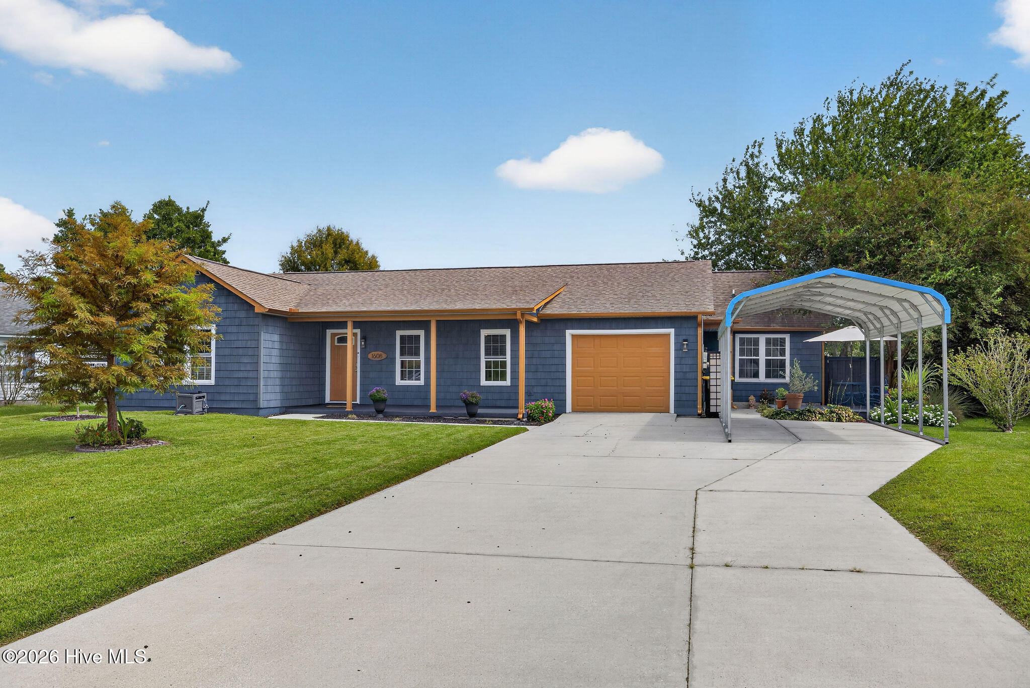 1608 Blue Tick Court — photo