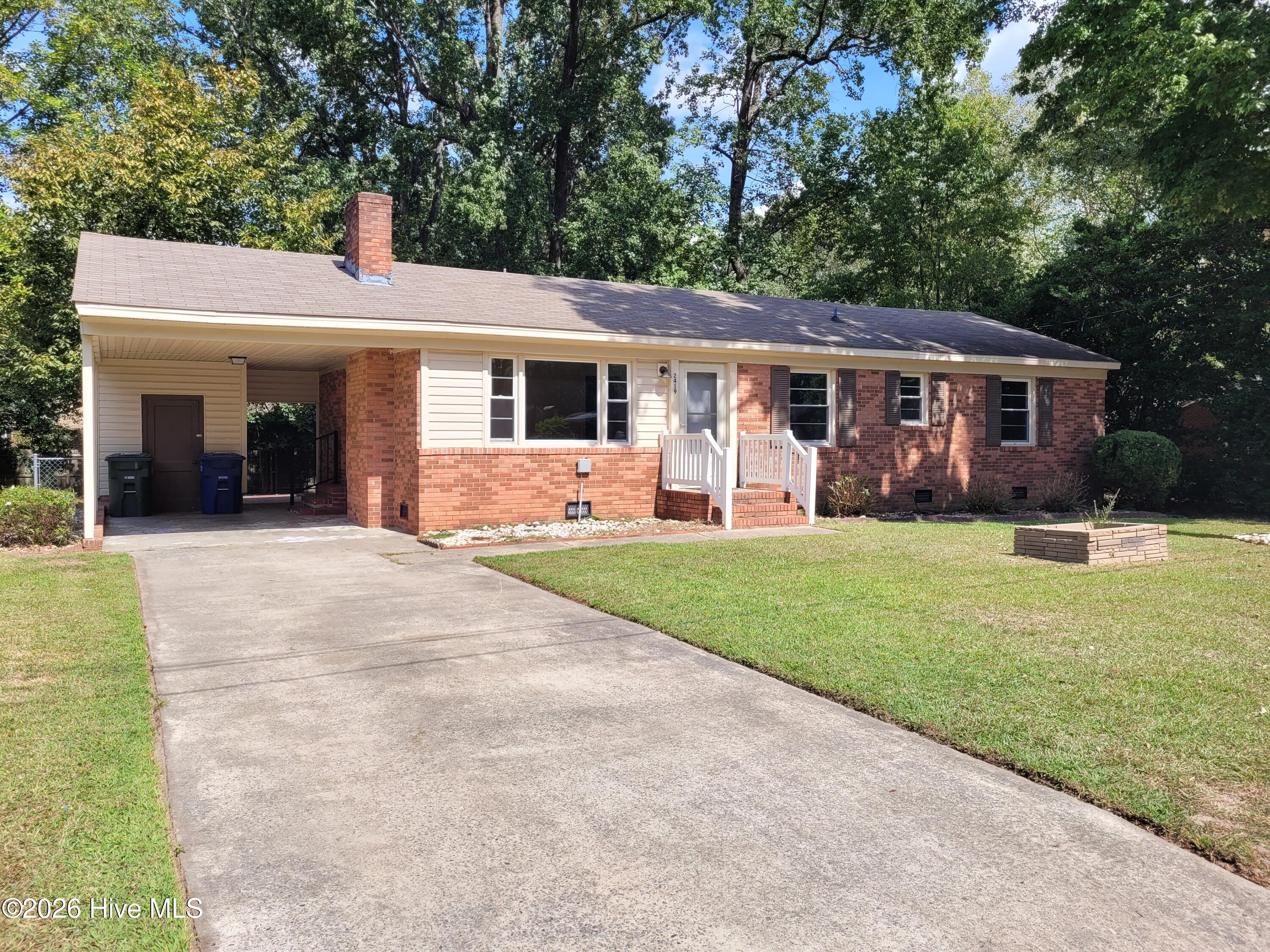 2419 Slay Drive — photo