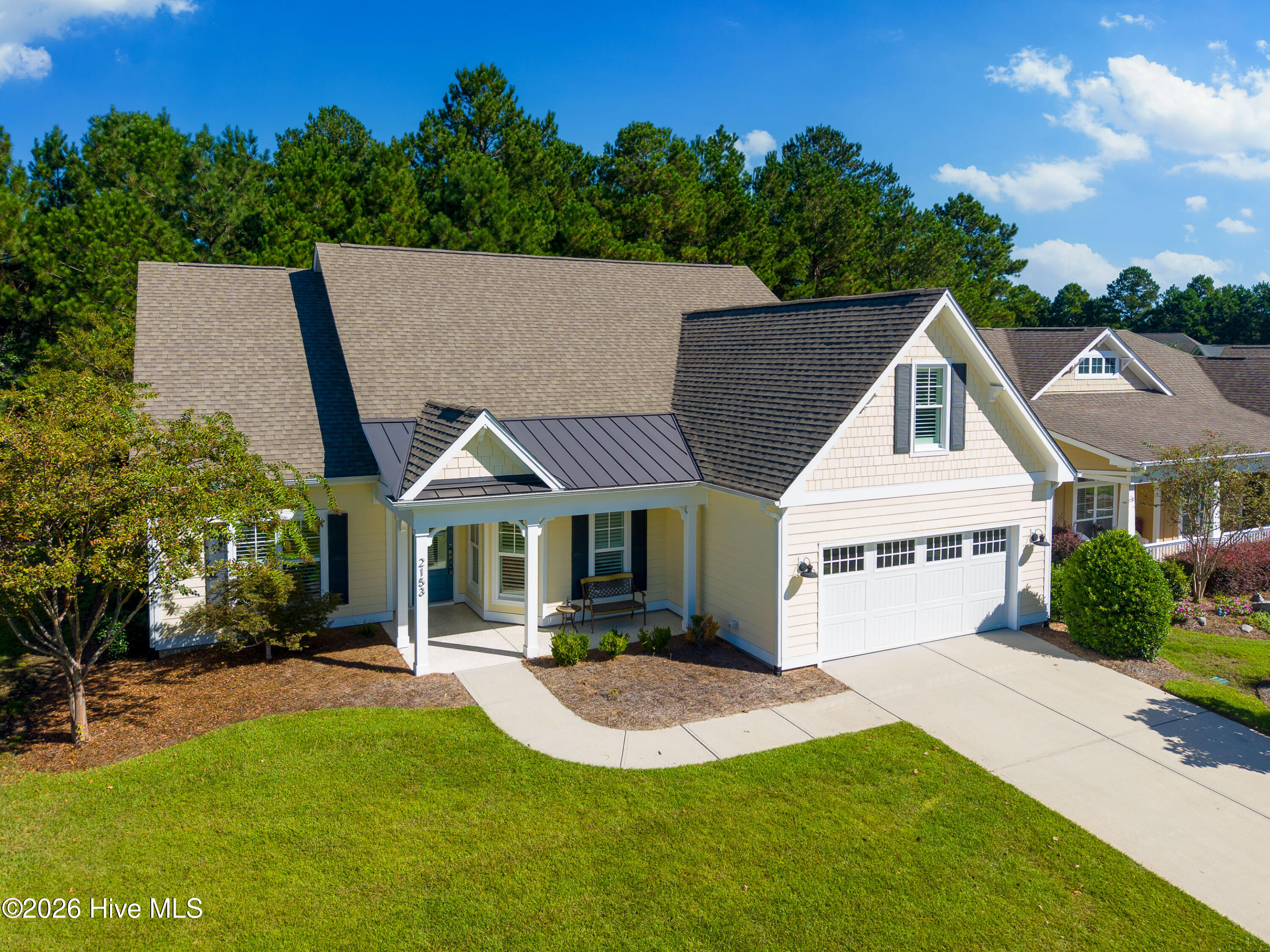 2153 Forest View Circle — photo
