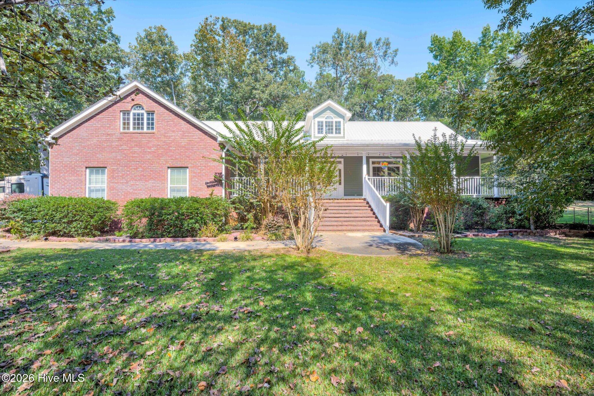 358 Wedgewood Drive — photo