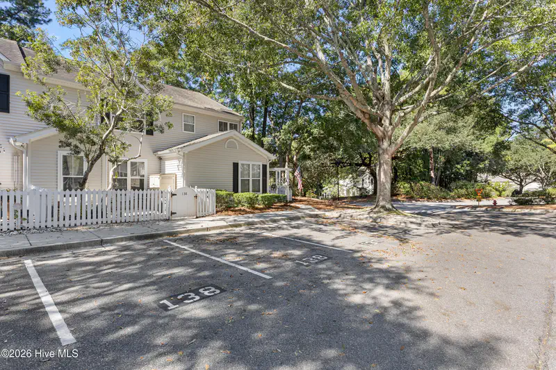 5813 Wrightsville Avenue Apt 138 — photo