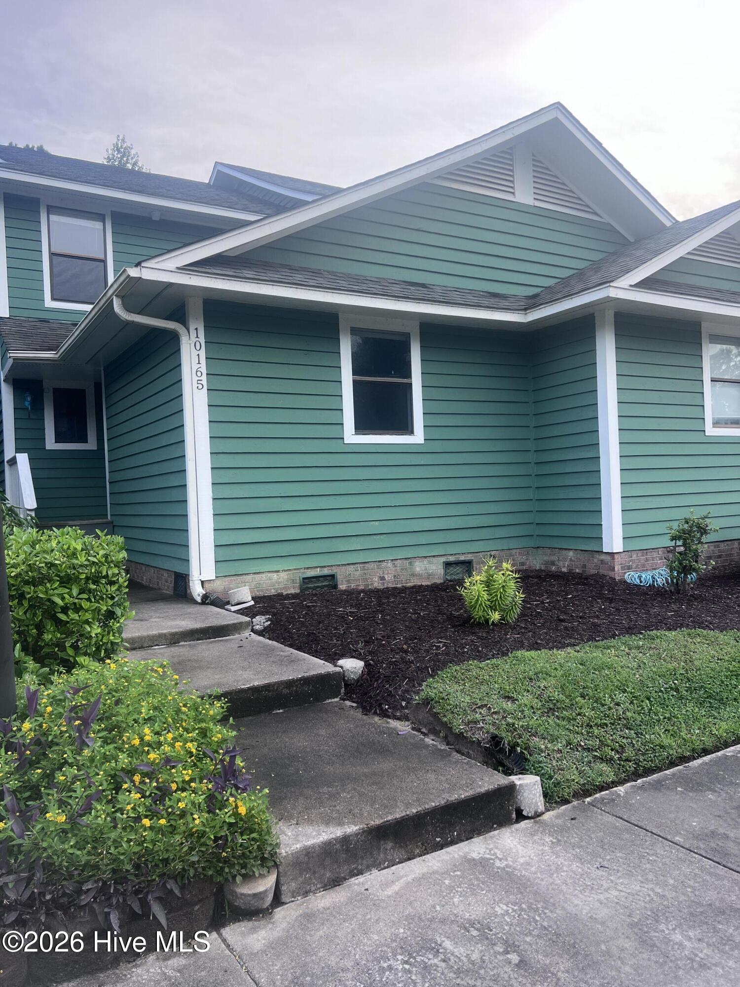 10165 Creekside Drive SE Apt 1 — photo