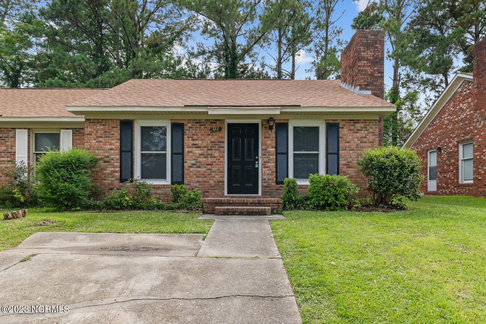 111 Windsor Court — photo