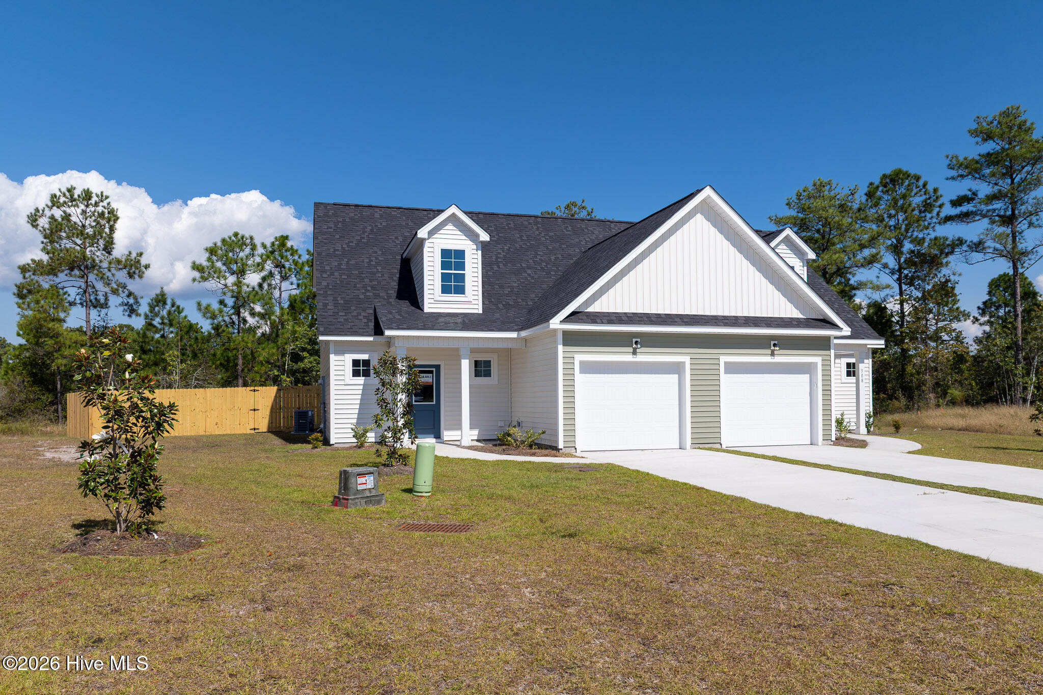 305 Coastal Reef Court — photo