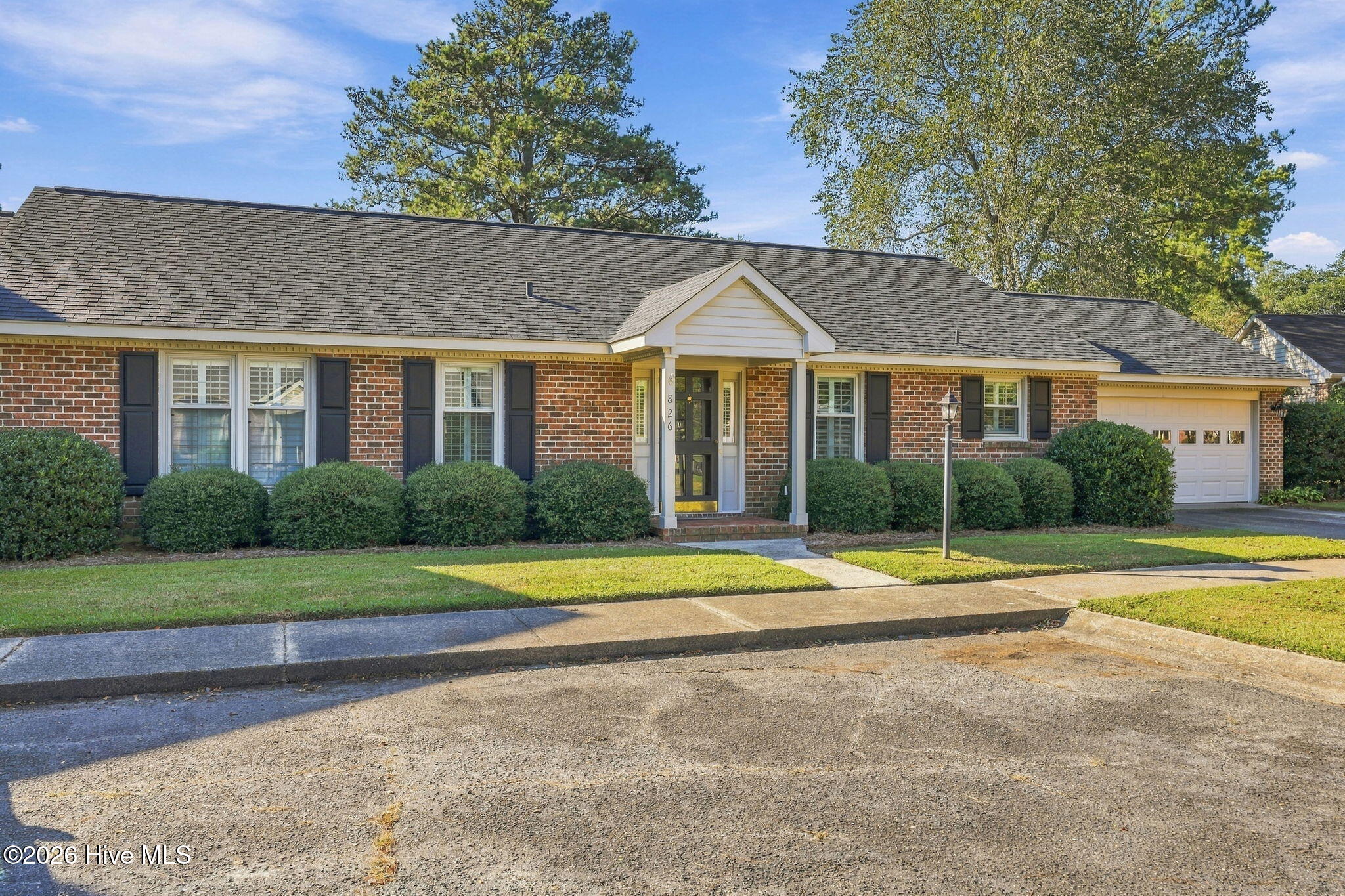 826 Westminster Lane — photo