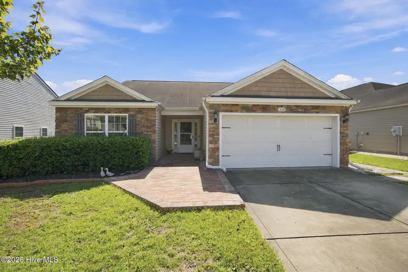 2239 Cottagefield Lane — photo