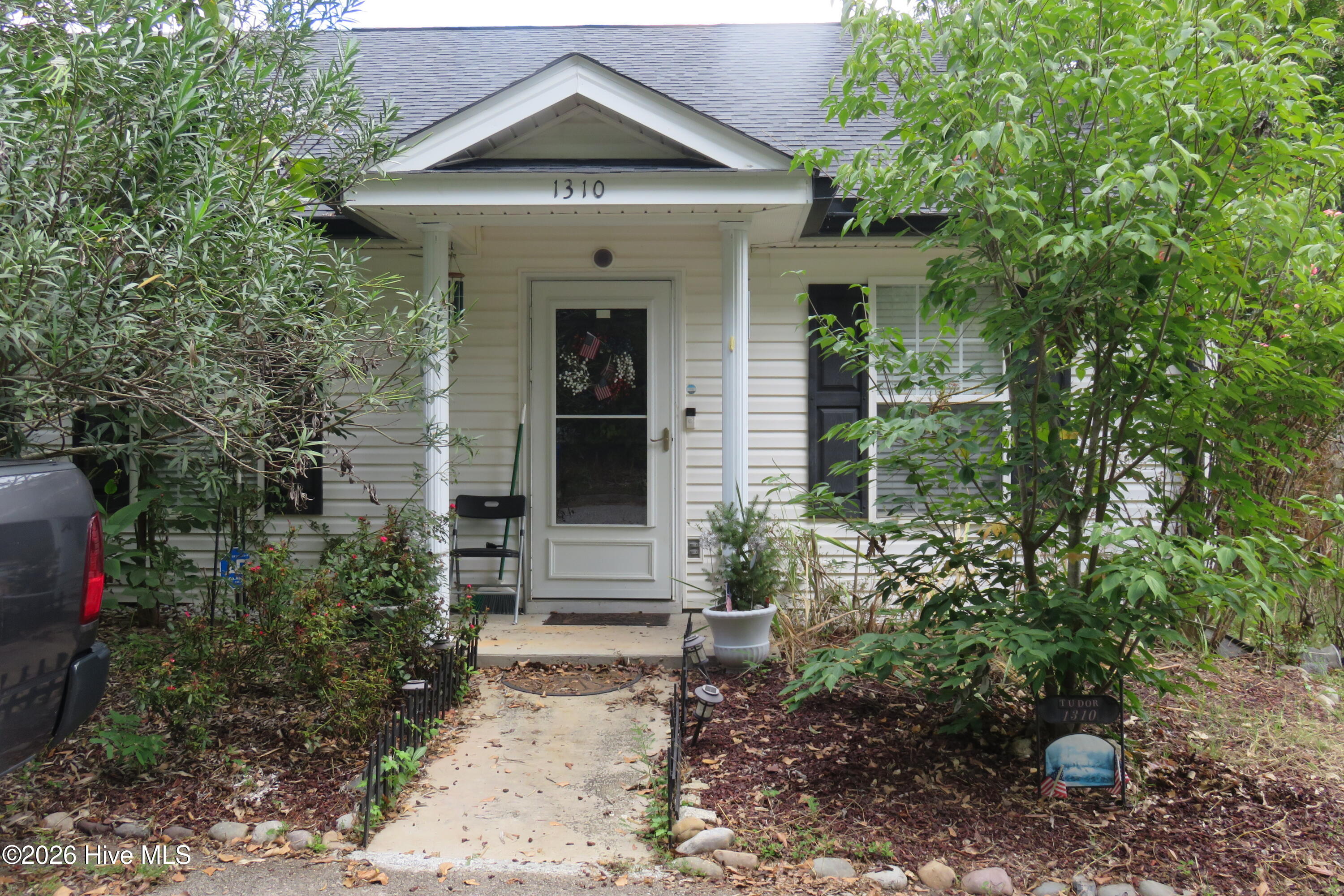 1310 Crawford Creek Place — photo