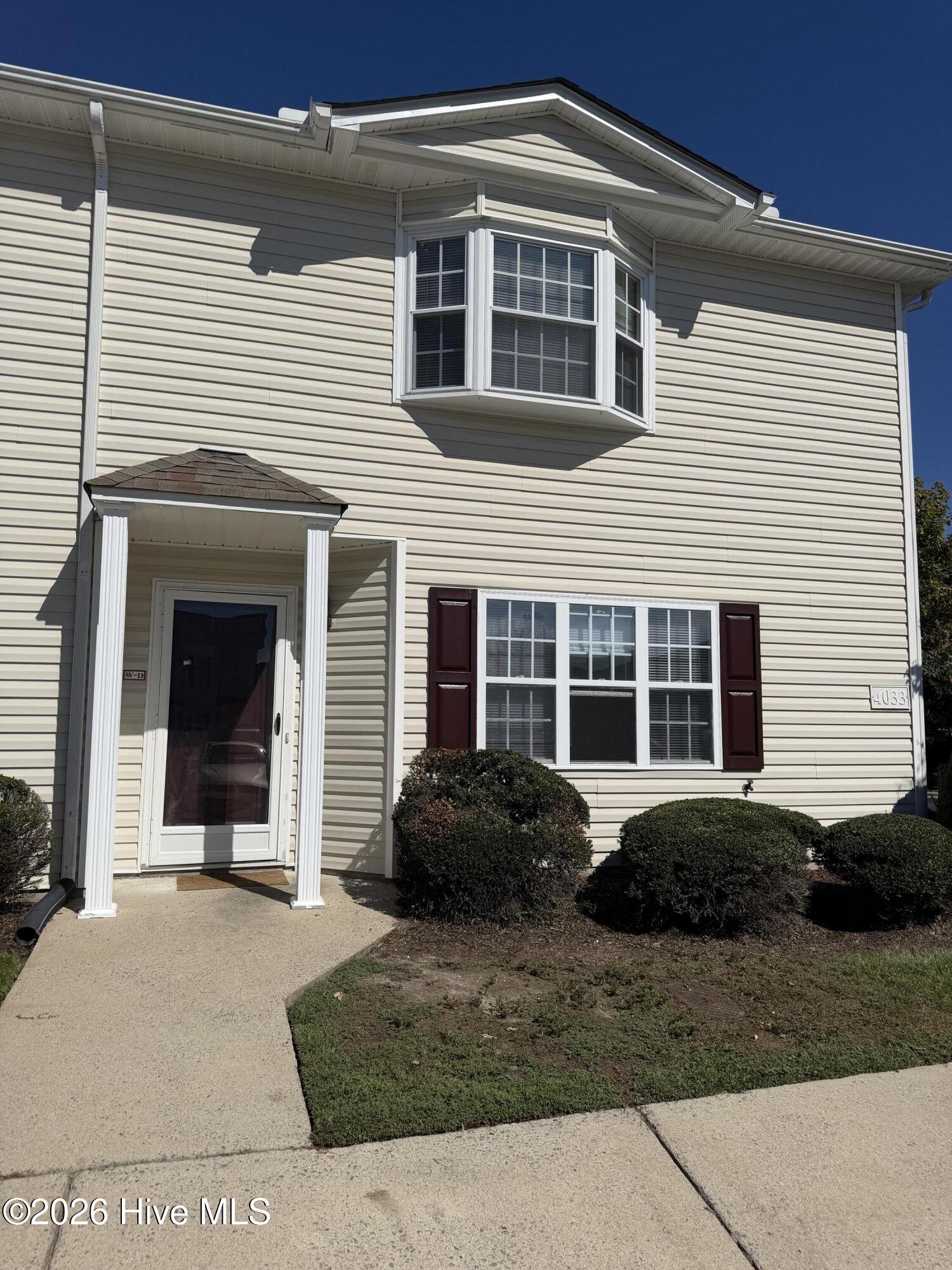 4033 Cobblestone Drive 11 — photo