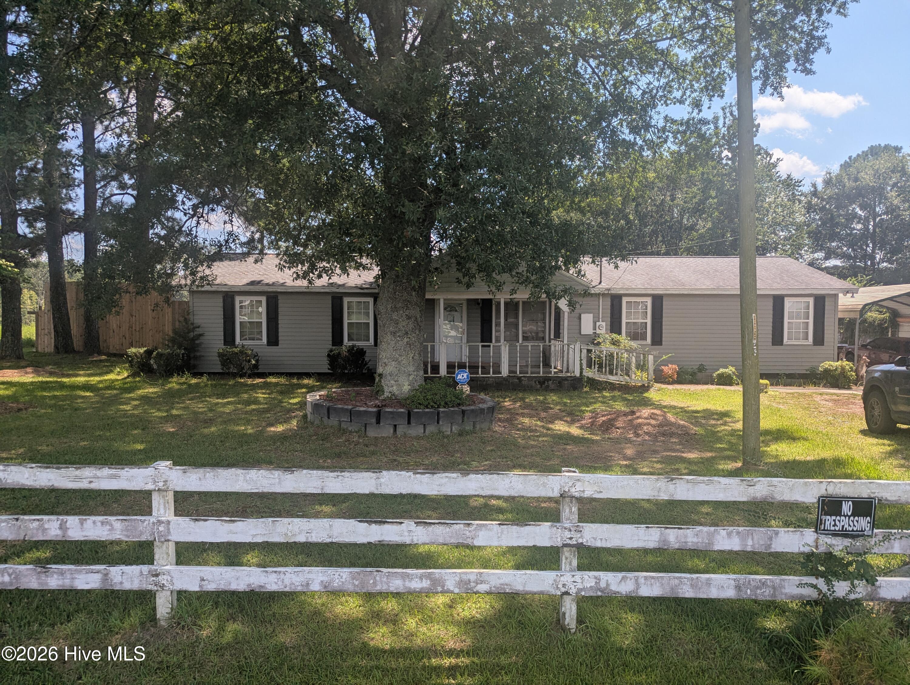 720 Old Moore Road — photo