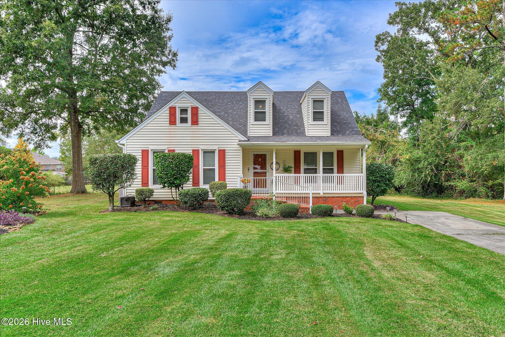 25 Foxhil Drive — photo
