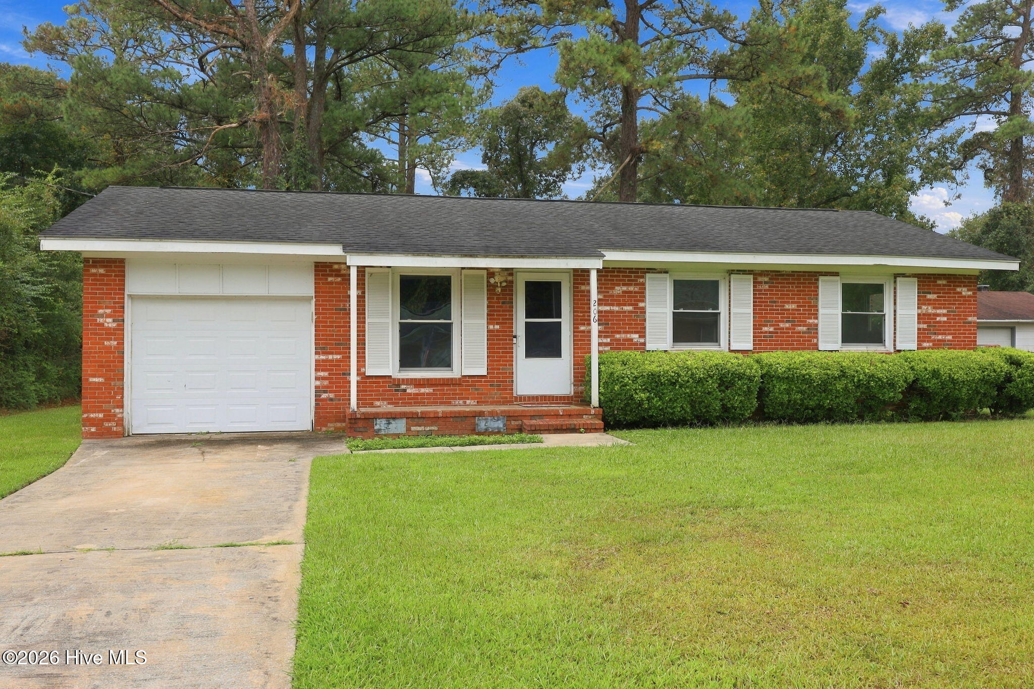 206 Sheffield Road — photo