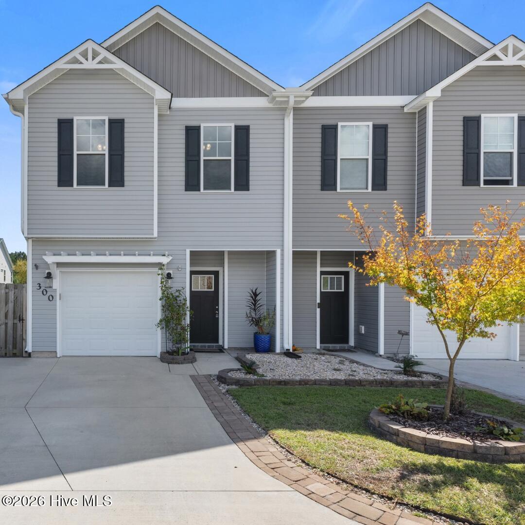 300 Currituck Drive — photo