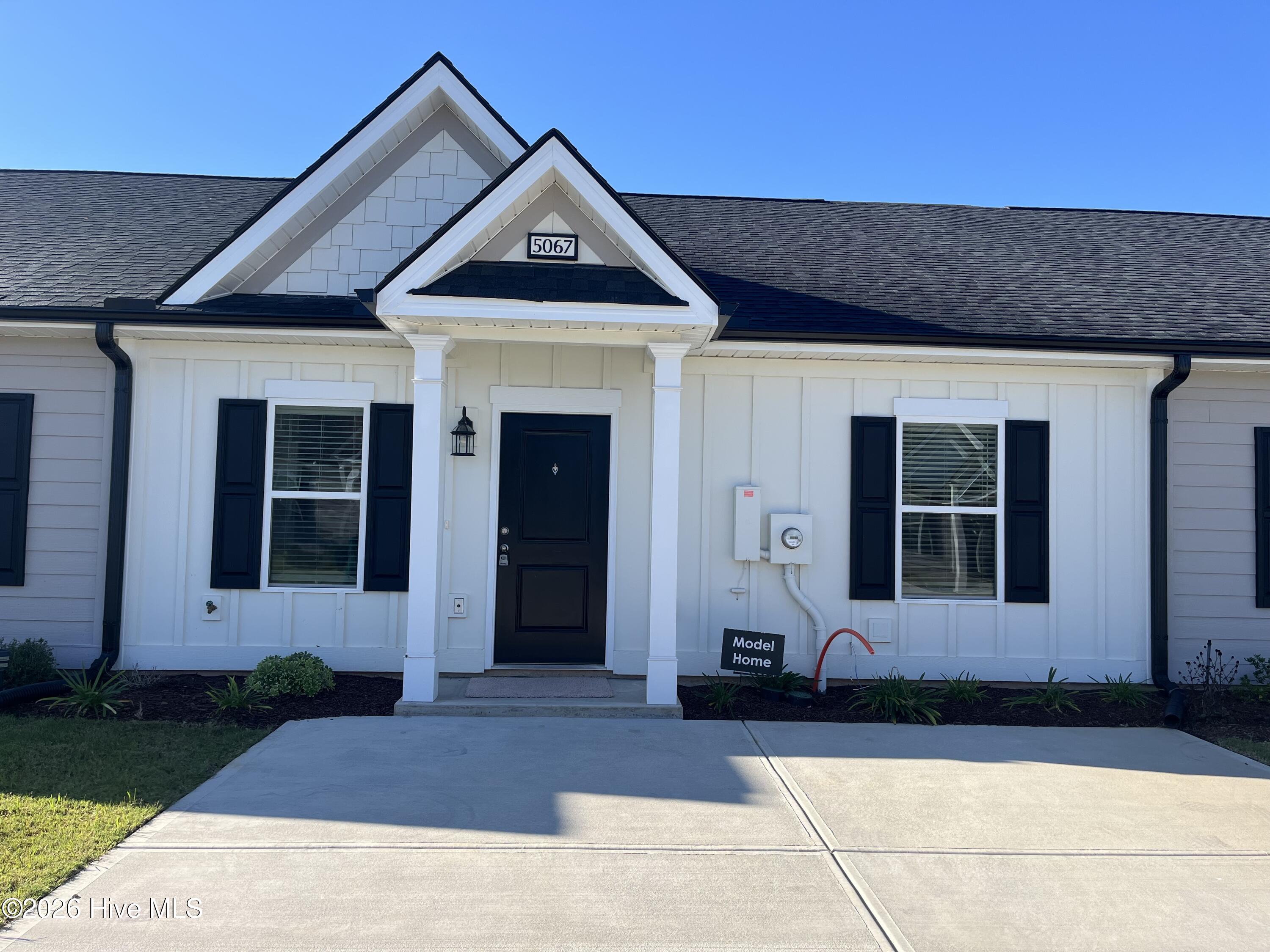 5077 Samuel Road — photo