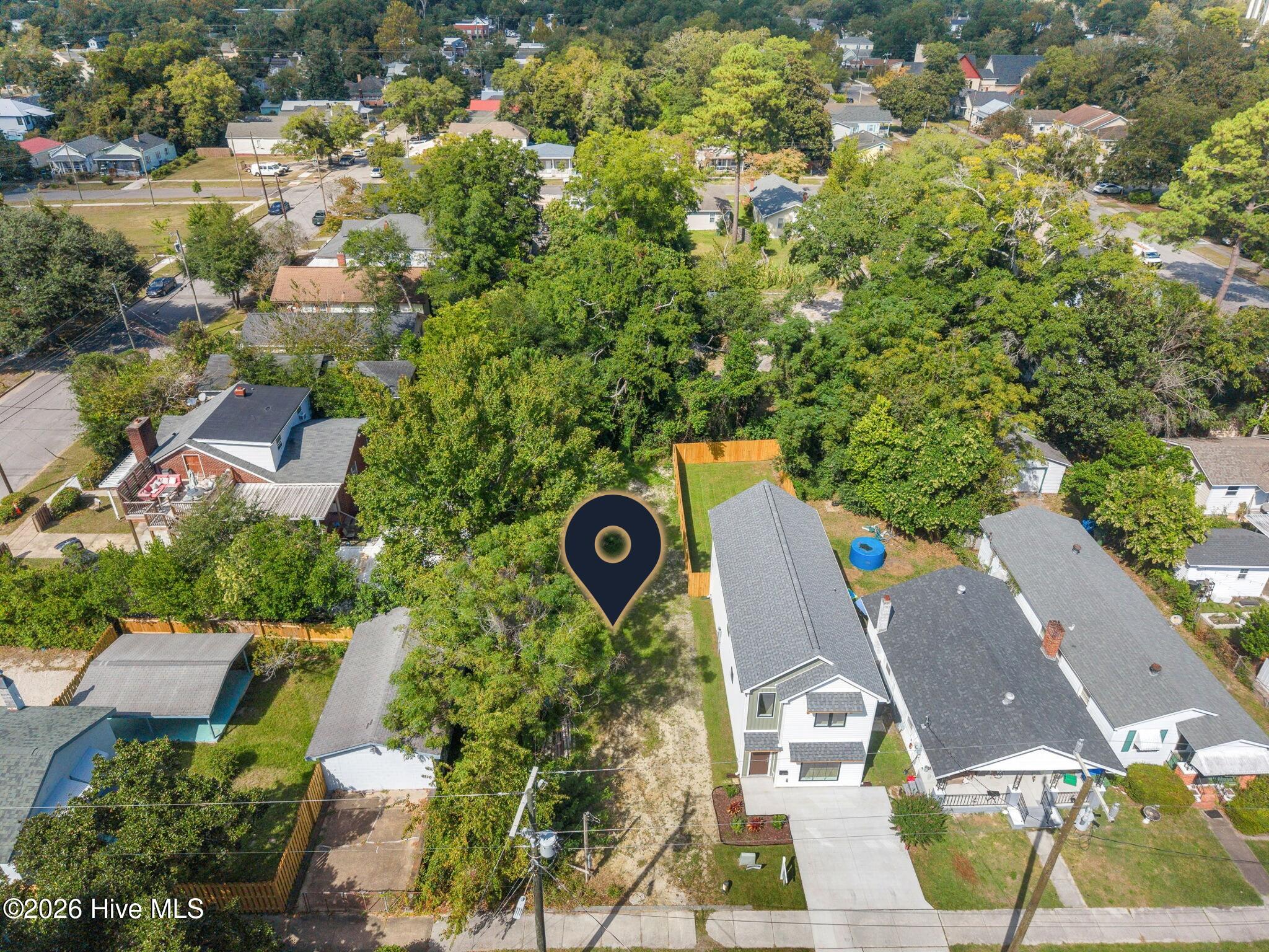 605 Marstellar Street — photo
