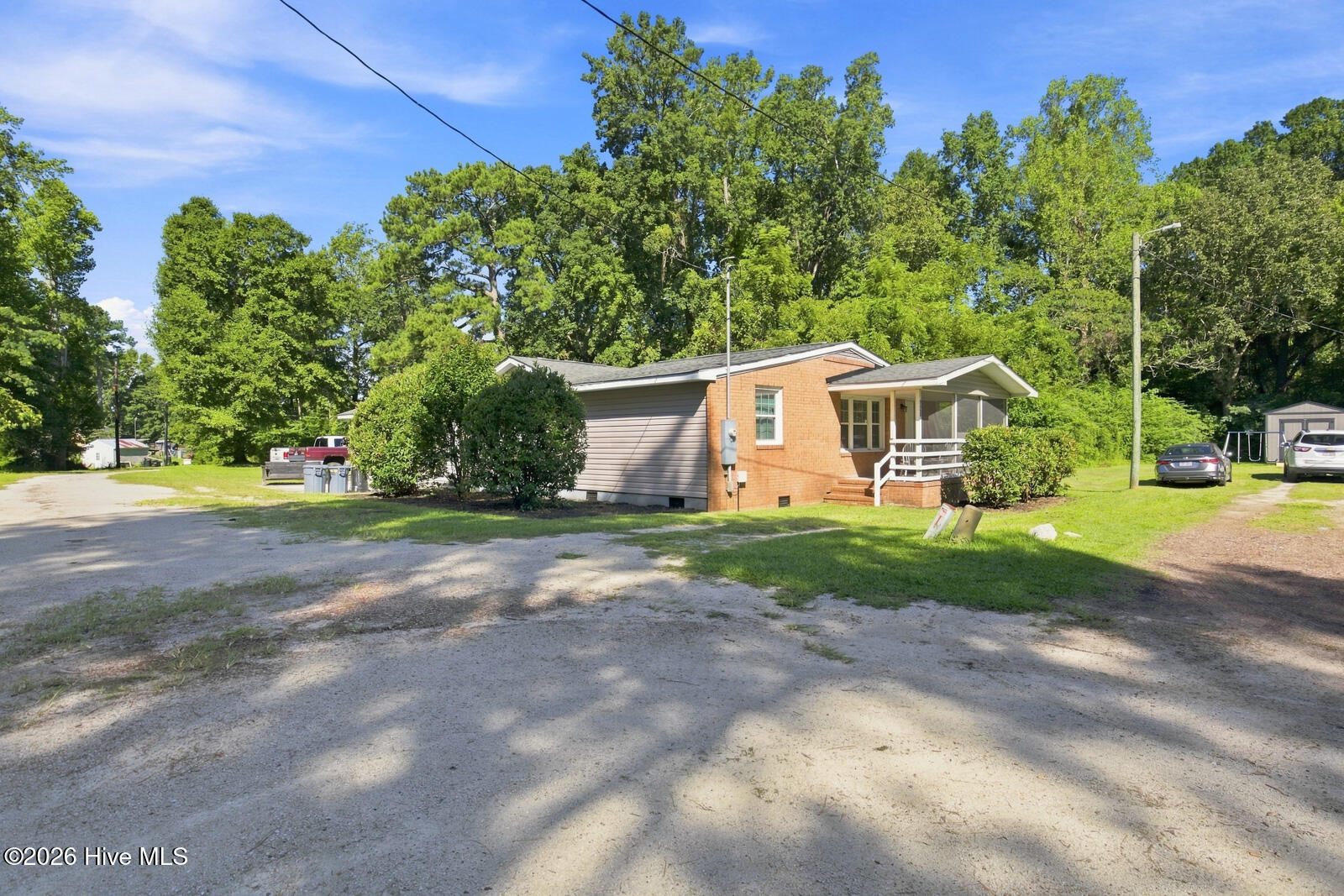 128 Lamotts Creek Road — photo