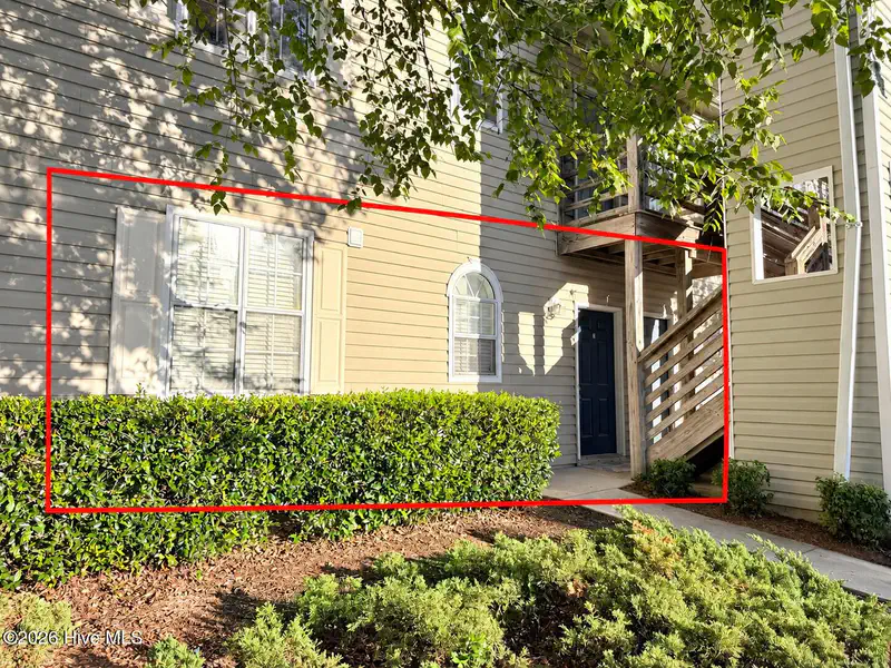 729 Bragg Drive Apt C — photo