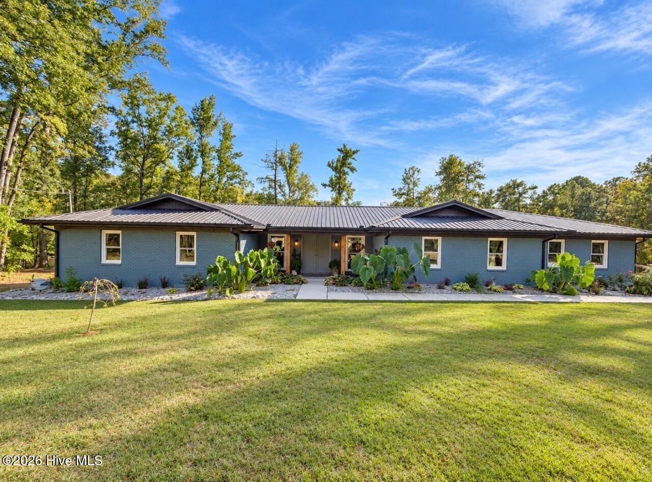 6604 Swint Combs Road — photo