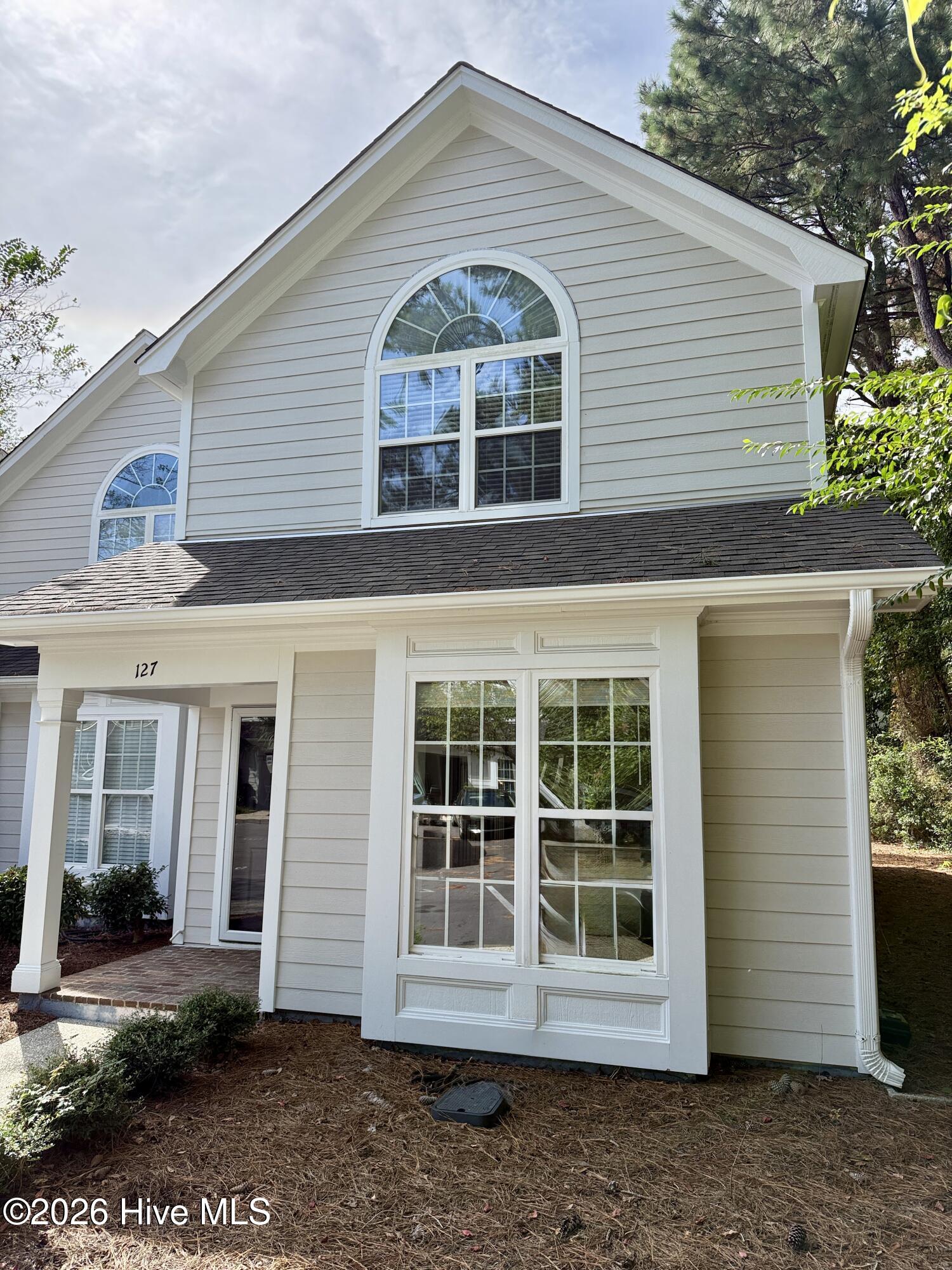 6211 Wrightsville Avenue Apt 127 — photo