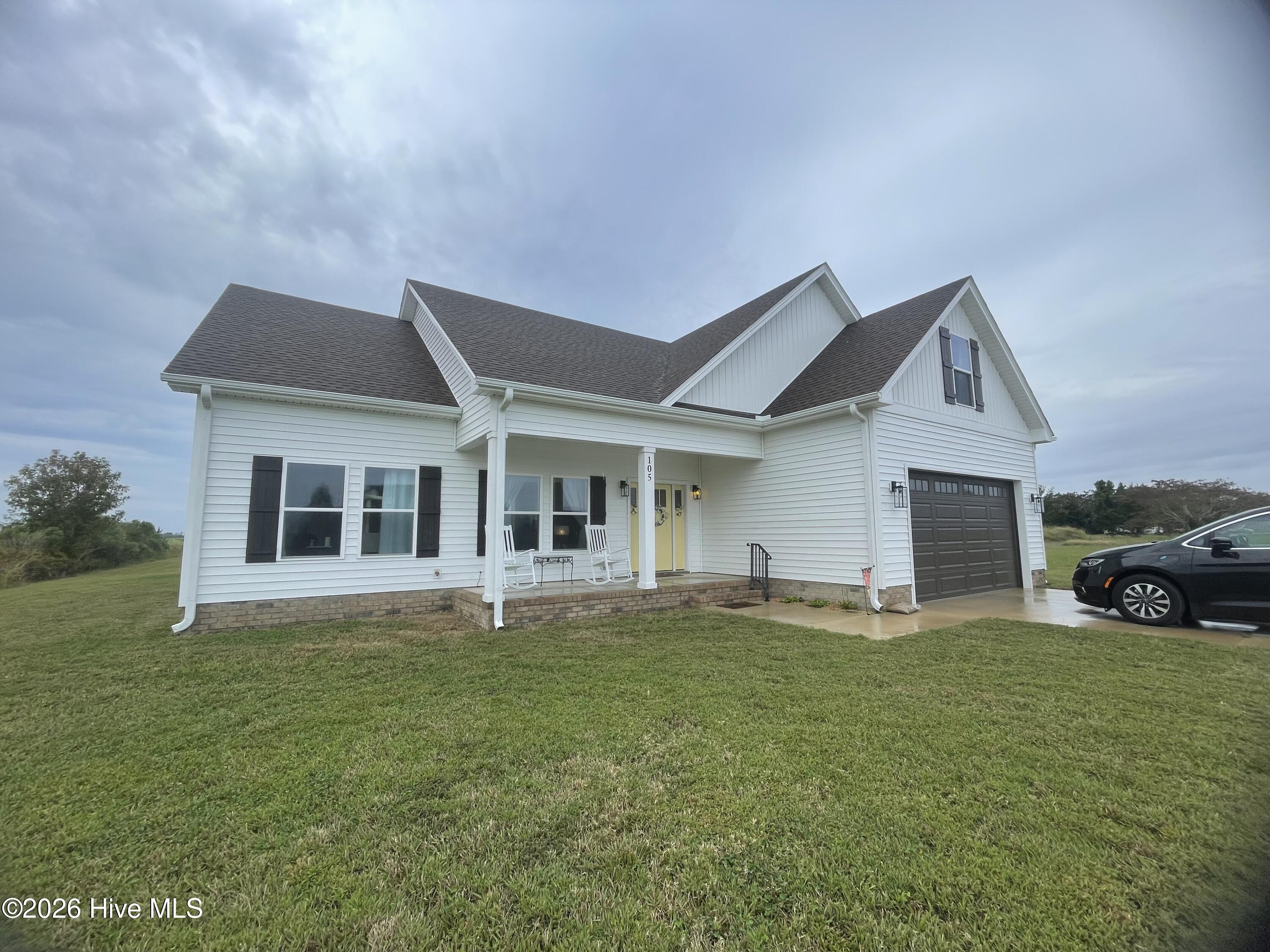 105 Durant Street — photo