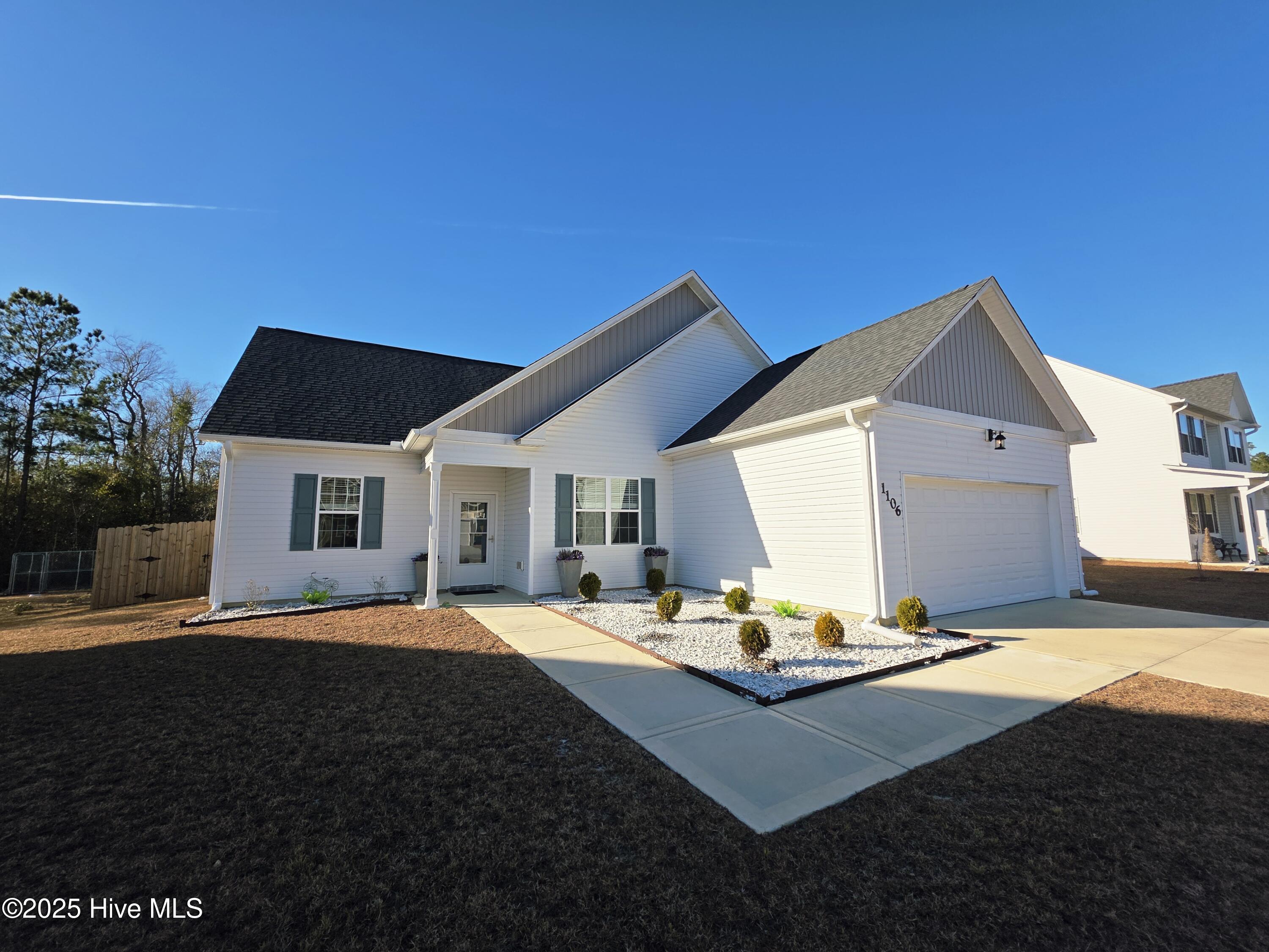 1106 Carteret Manor Drive — photo