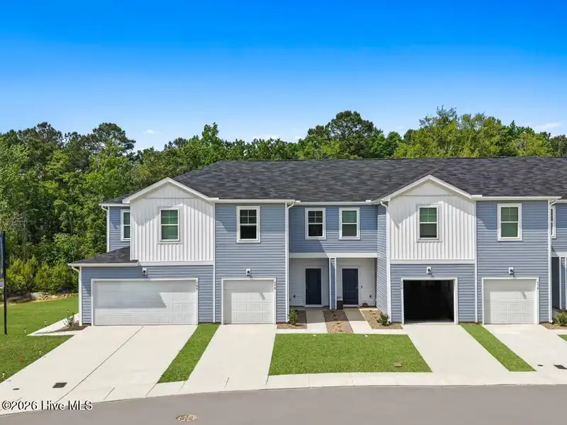 633 Sandy Hollow Drive — photo