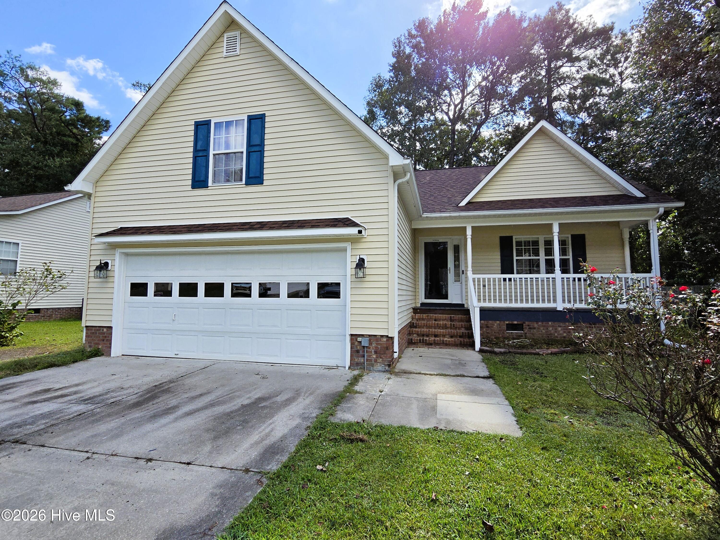 128 Leonard Drive — photo