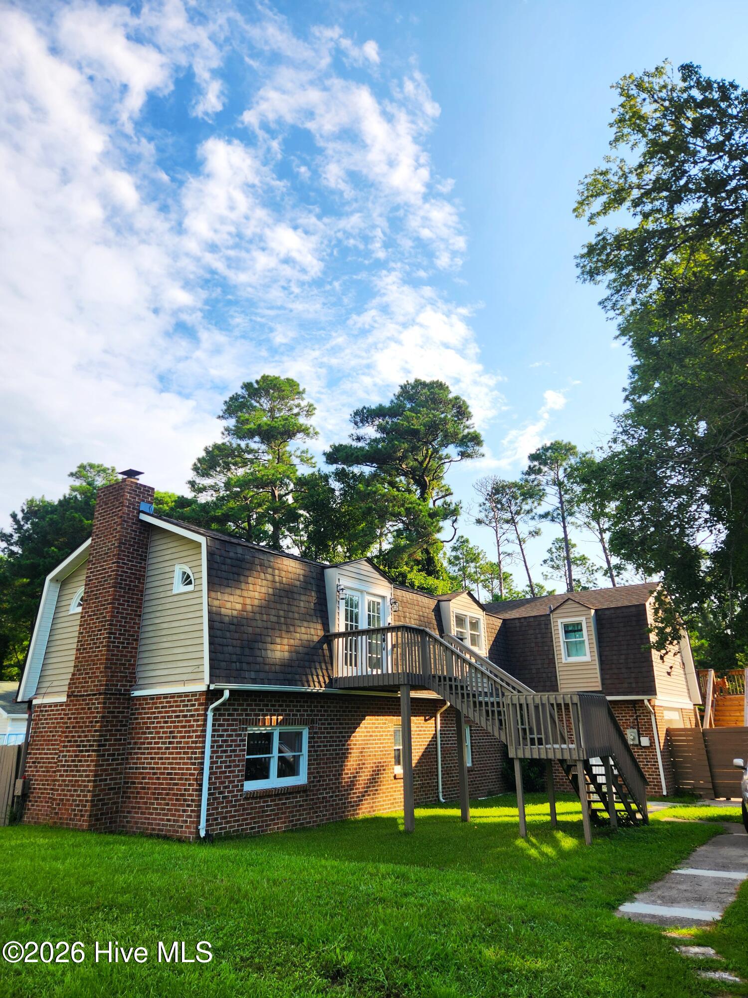 104 Croatan Drive — photo