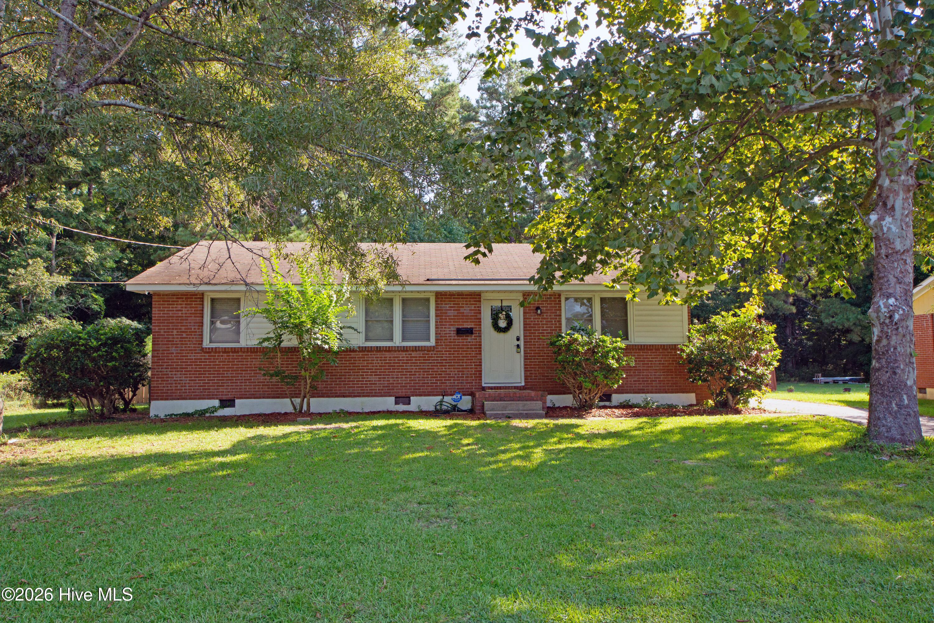 7 Cole Drive — photo