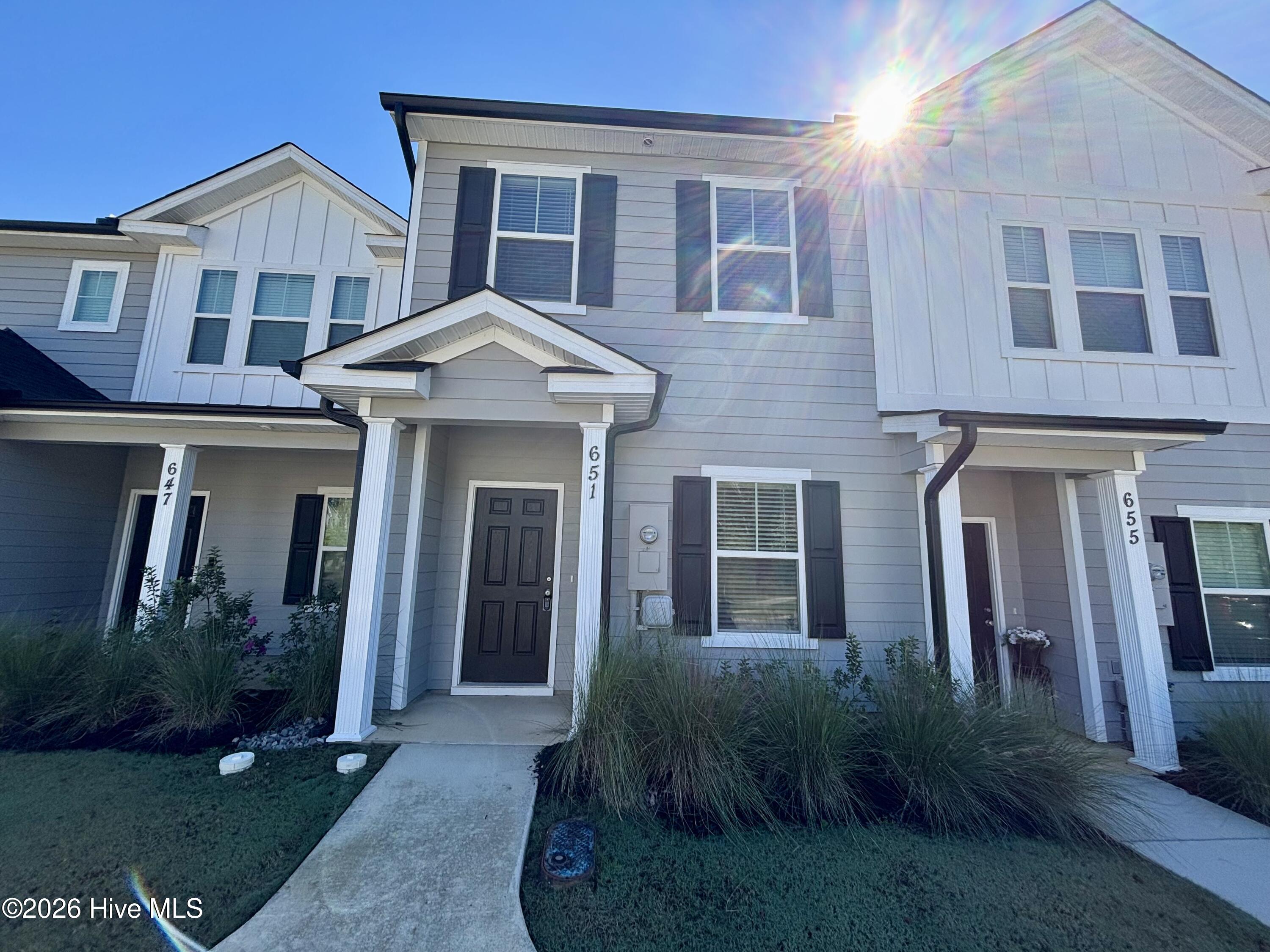 651 Caroline Court Unit 6B — photo