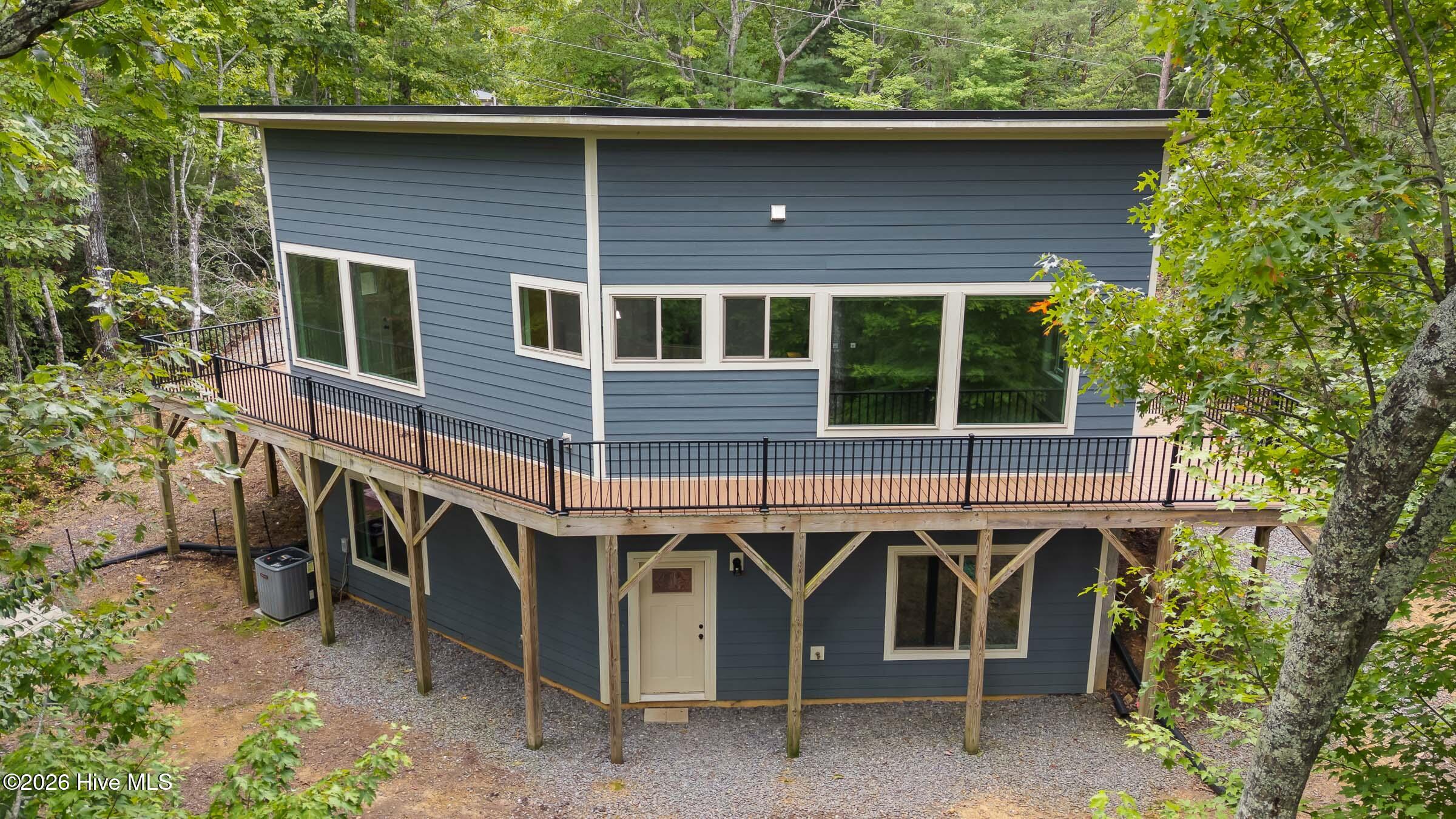 315 Peachtree Mountain Estates Road — photo
