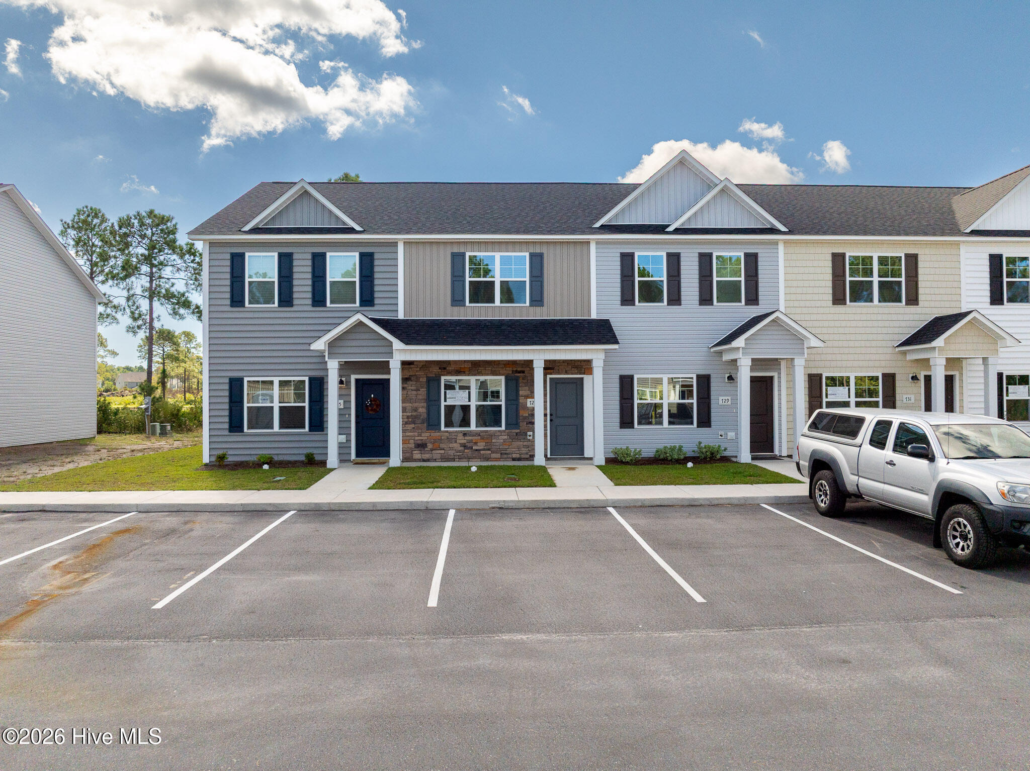 727 Cross Bridge Way — photo