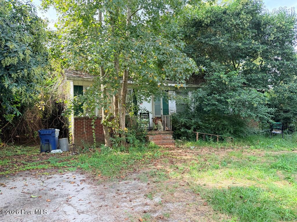3904 Park Avenue — photo