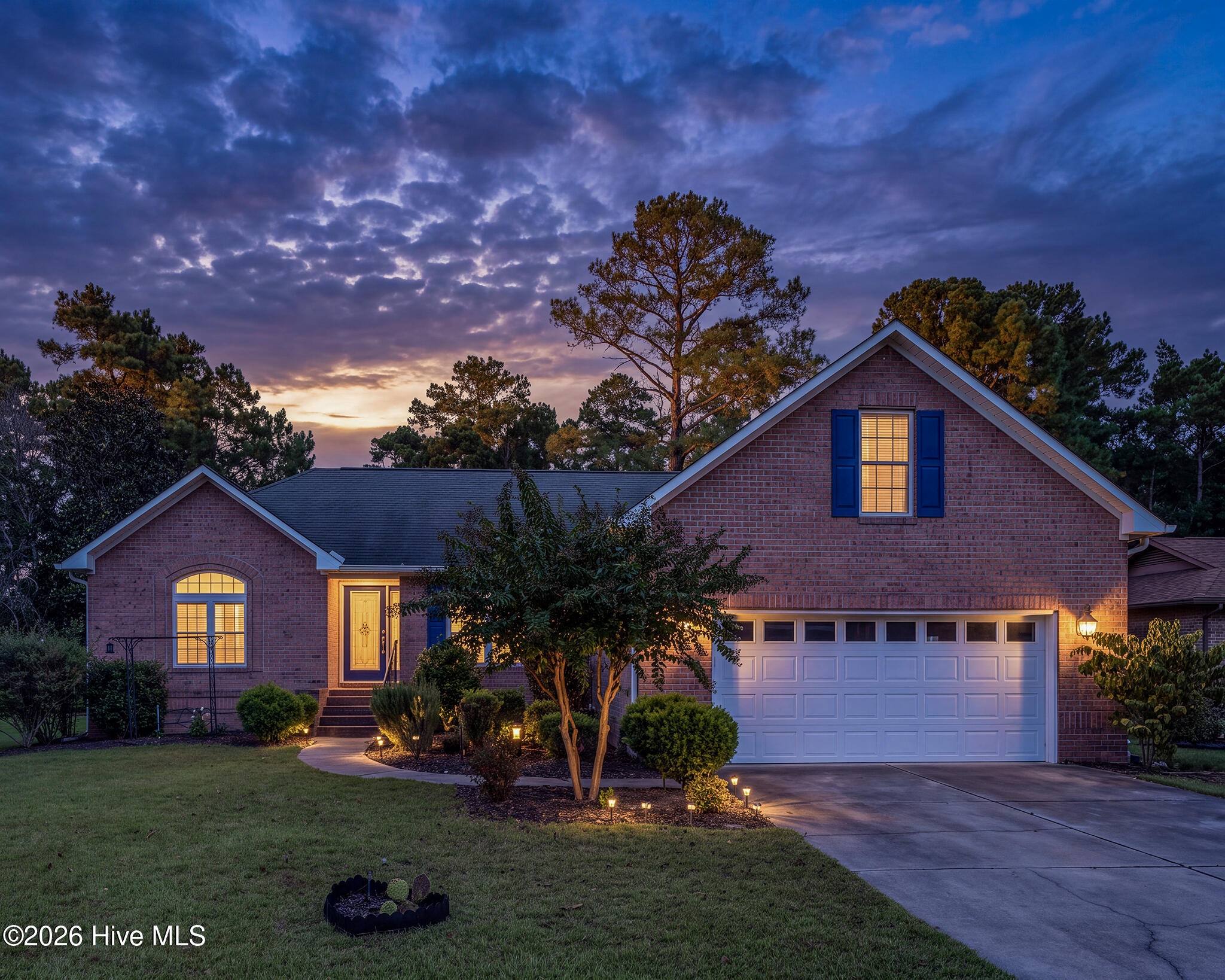 5505 Blackbeard Lane — photo