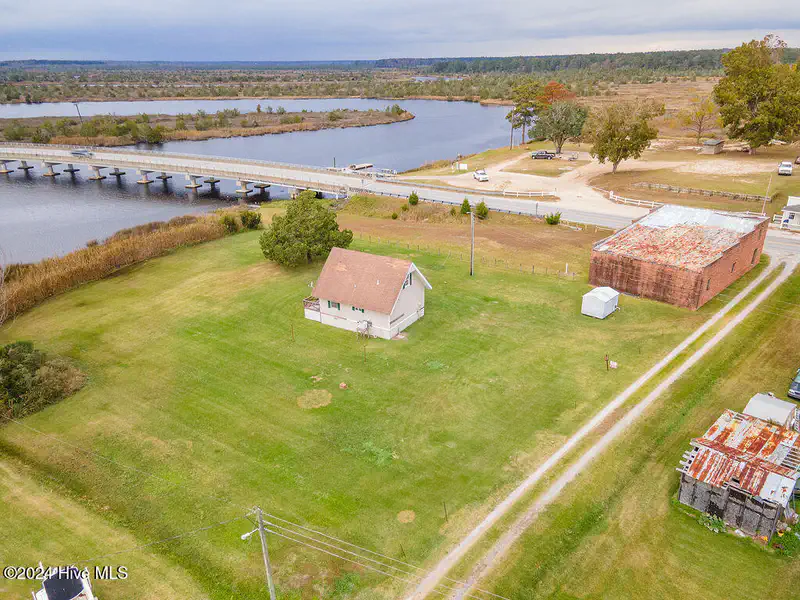 110 Wetherington Landing Road — photo