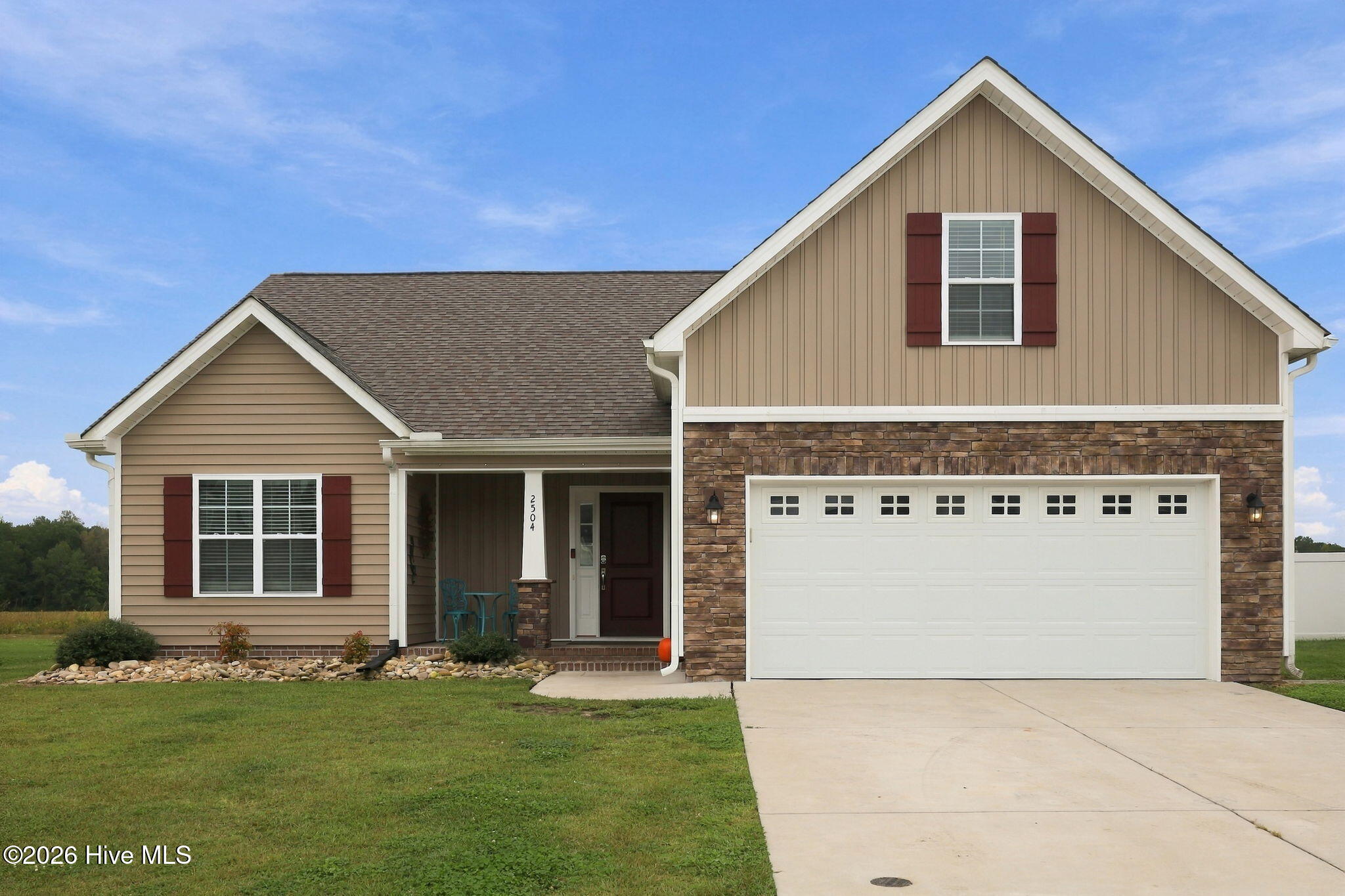2504 Dakota Drive — photo