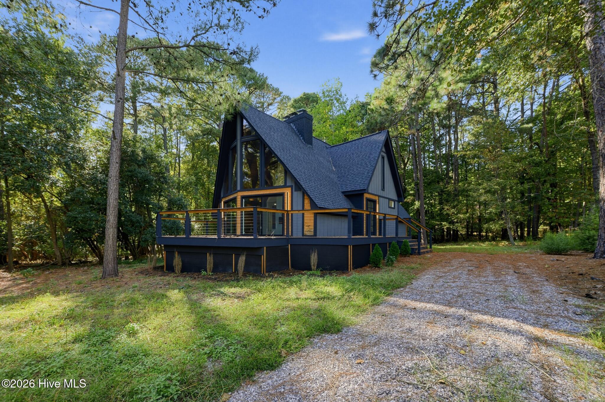 106 Pleasant View Lane — photo