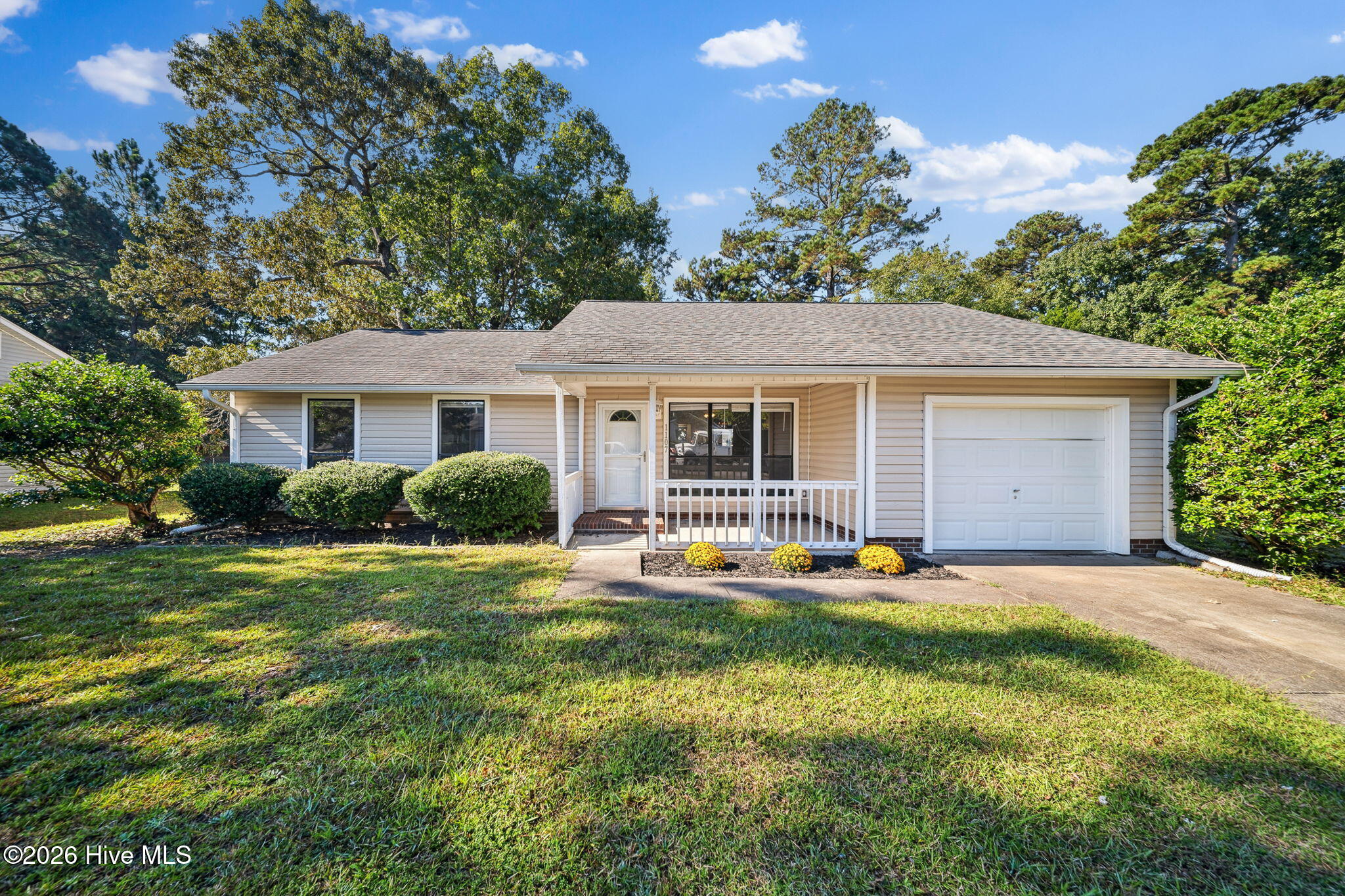 1107 Massey Court — photo