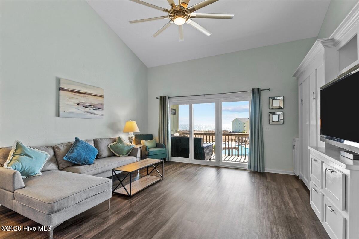 918 N New River Drive Unit 534 — photo