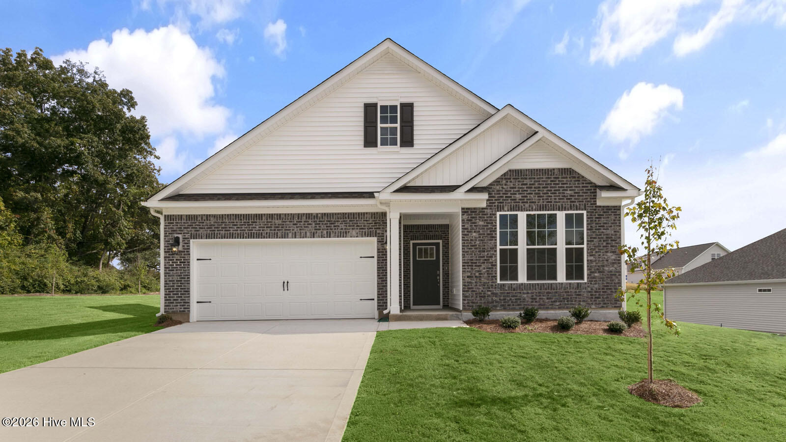 353 Alexis Loop — photo