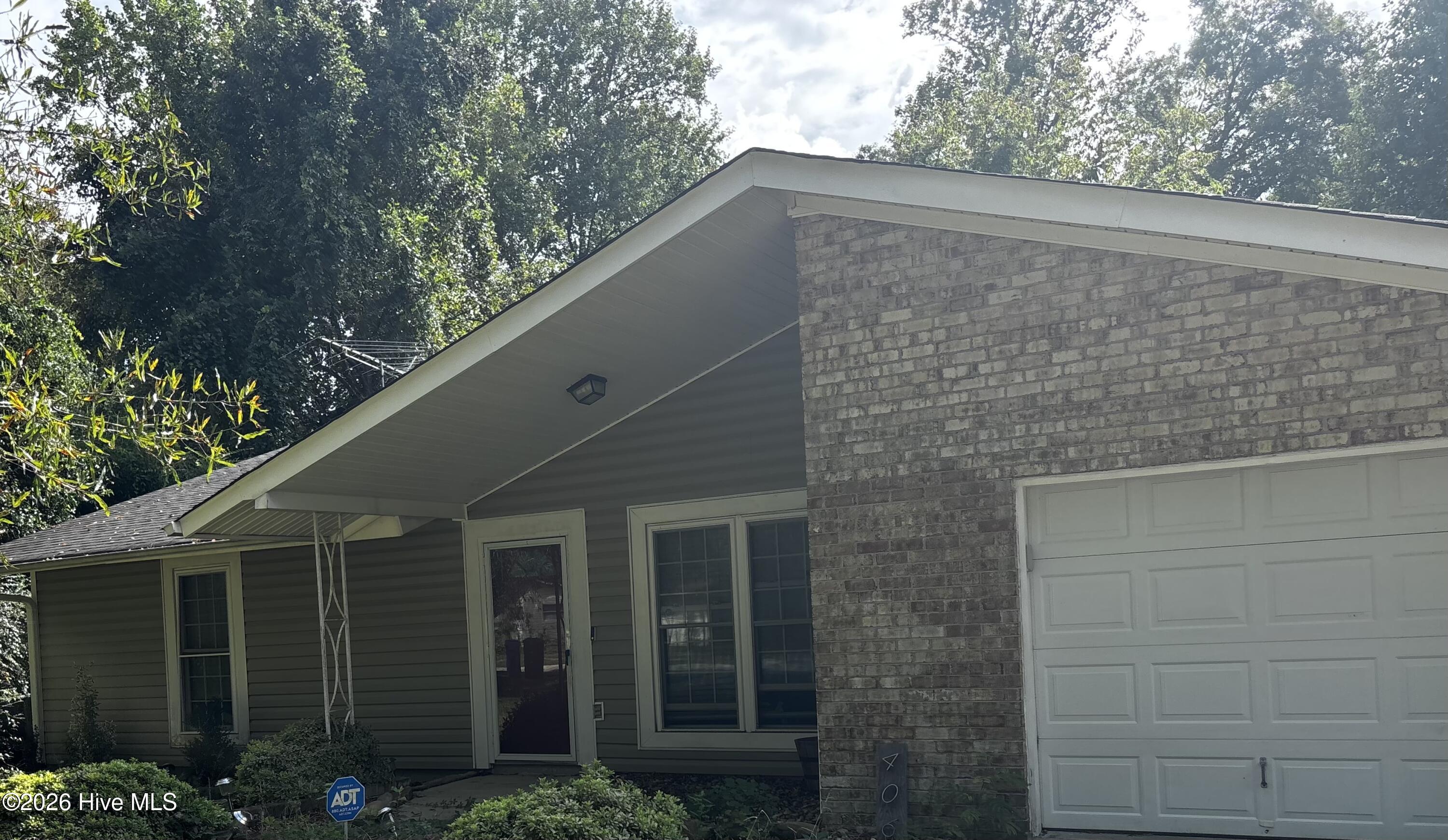 406 Estate Drive — photo