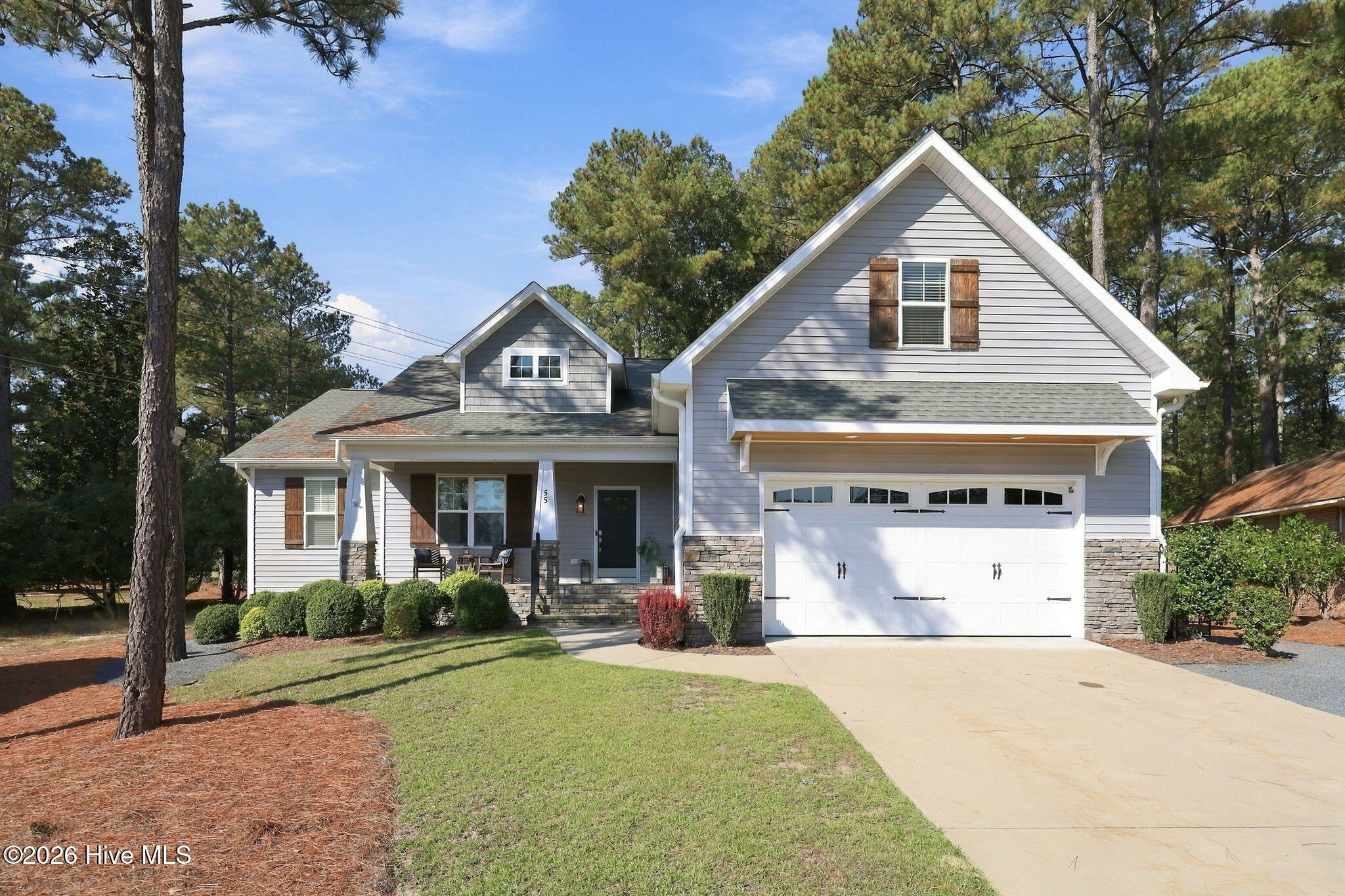 55 Cedar Wood Court — photo