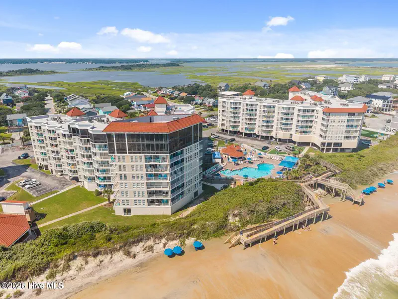 2000 New River Inlet Road Unit 2206 — photo