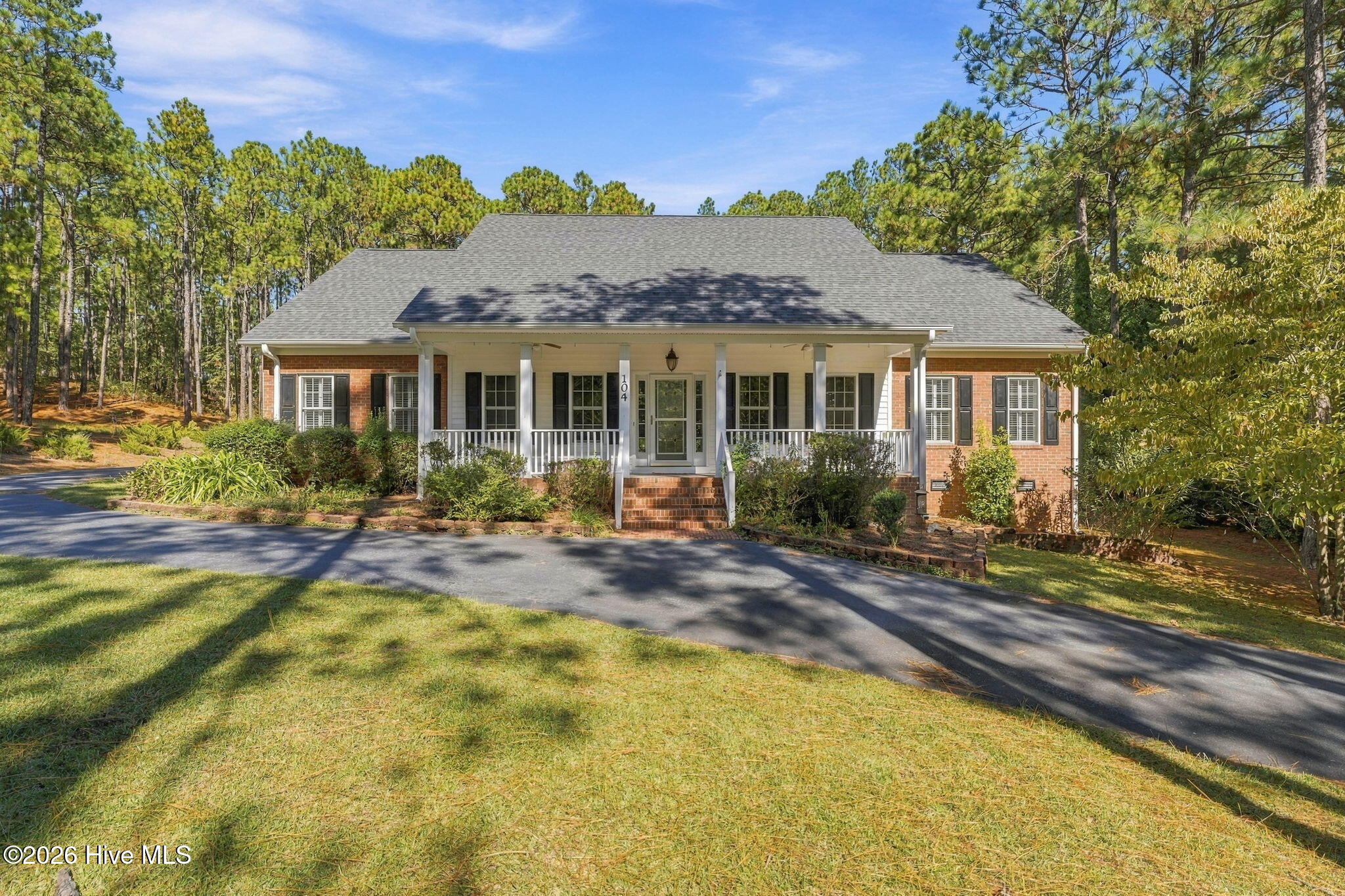 104 Mccracken Drive — photo